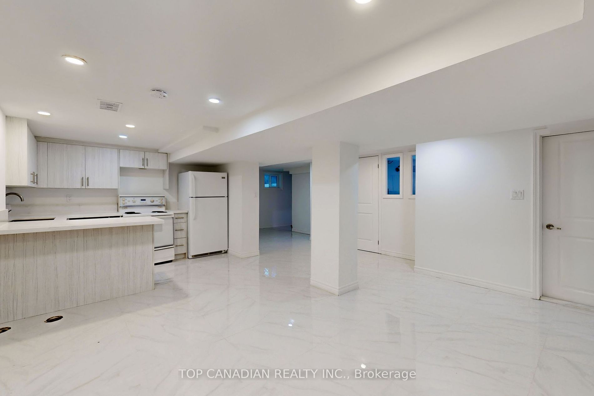 11 Kenton Drive