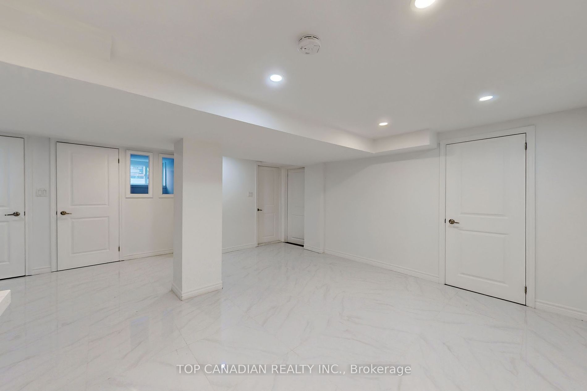 11 Kenton Drive