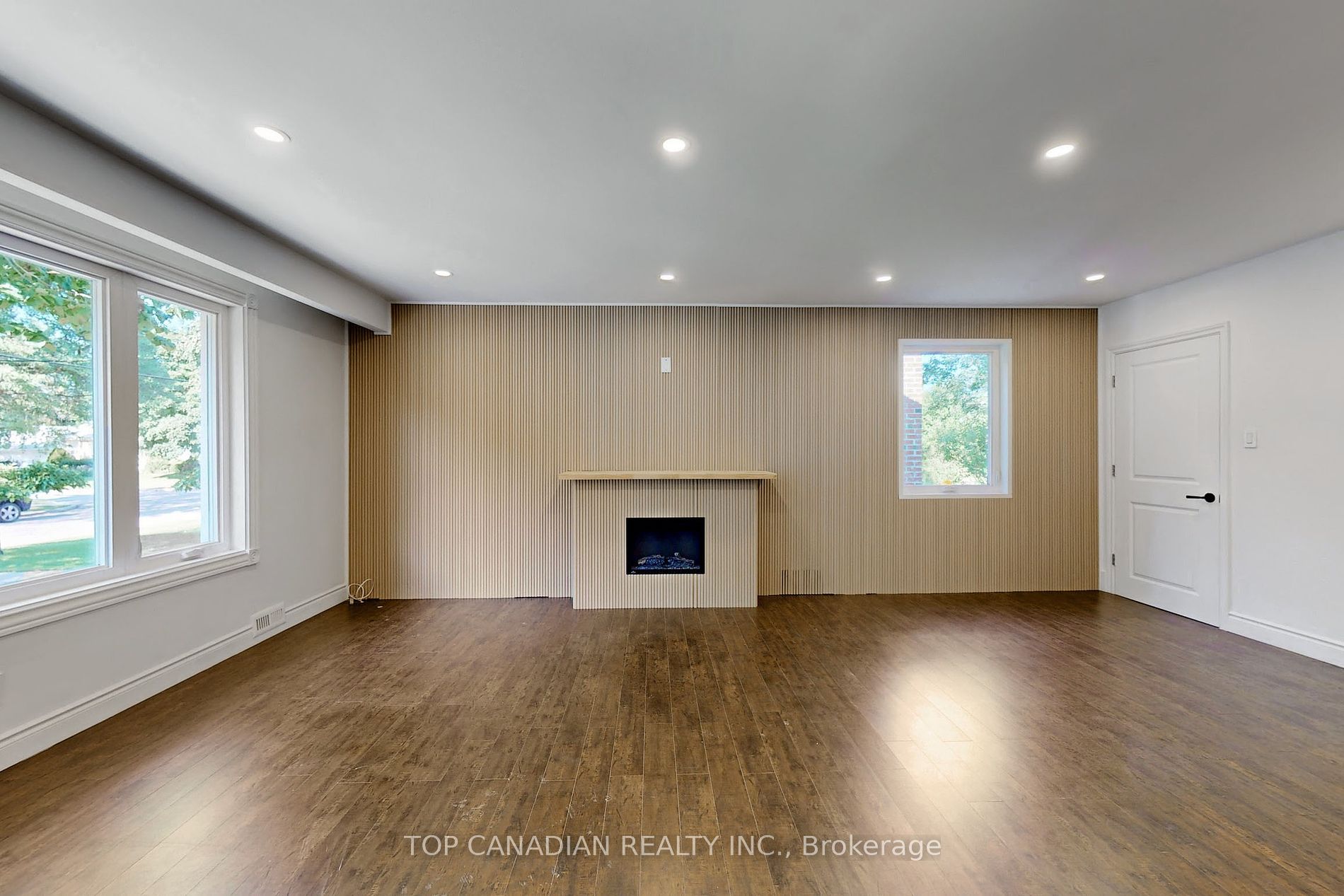 11 Kenton Drive