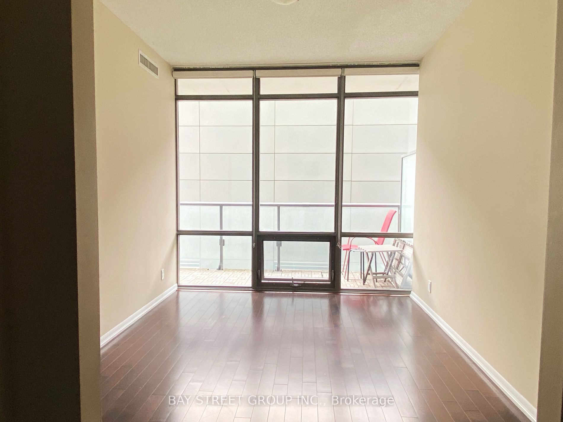 832 Bay Street #1410