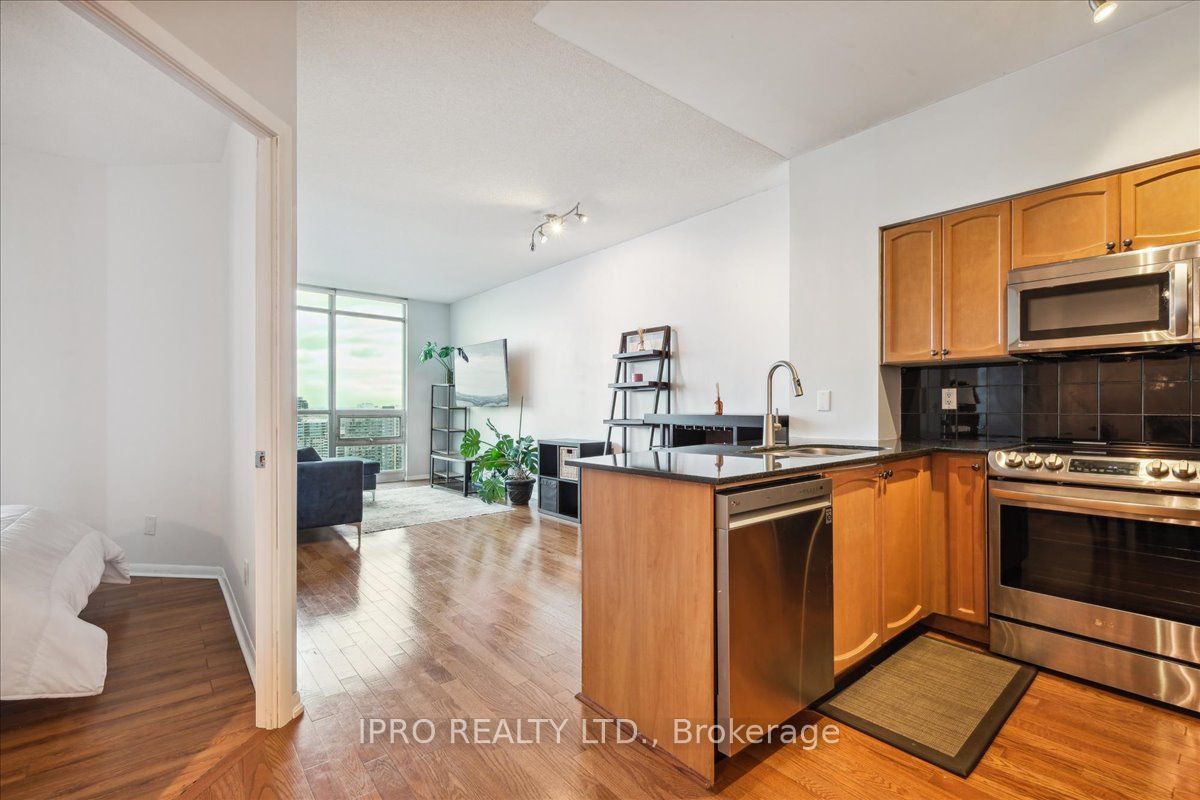 219 Fort York Blvd, #3411