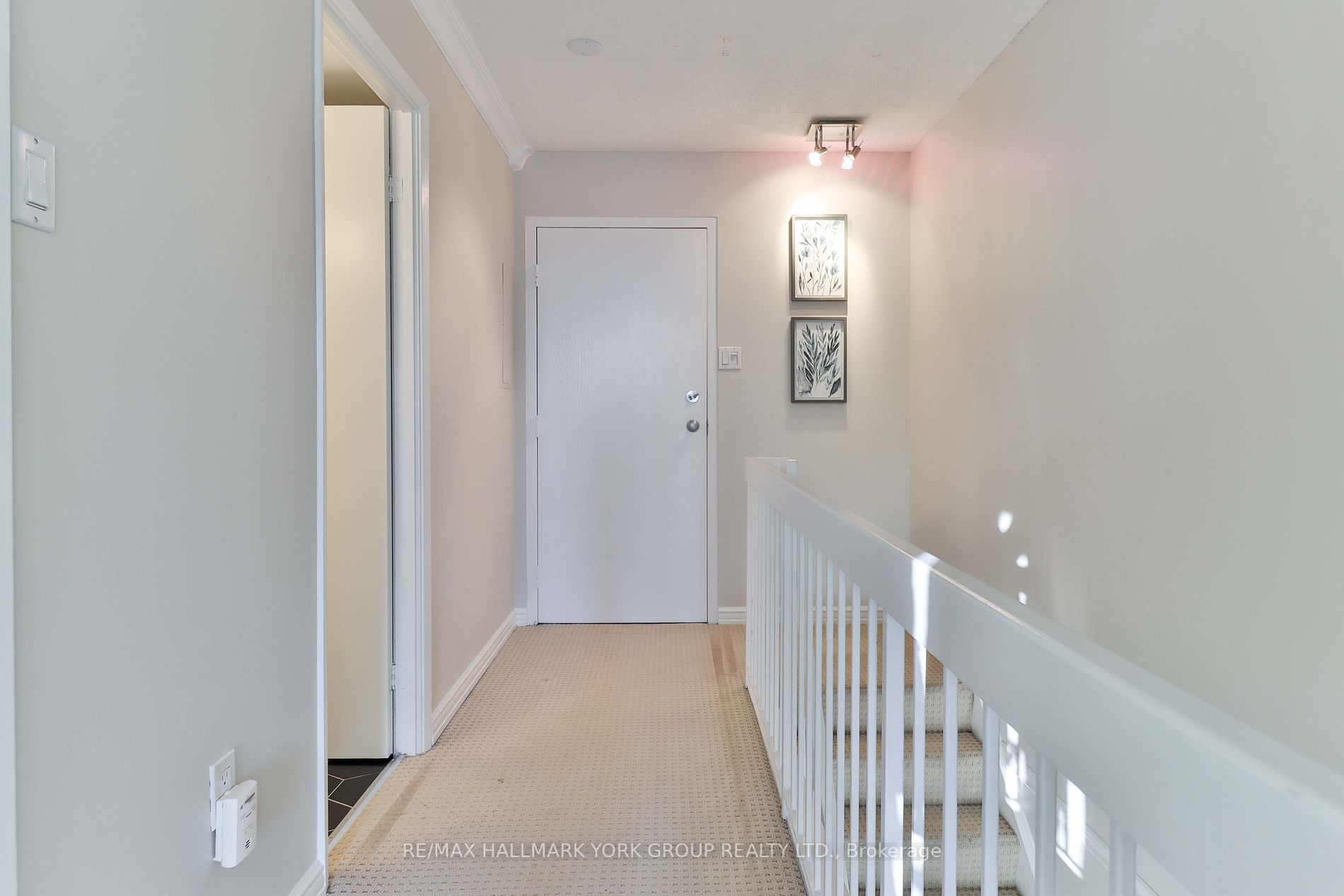 86 Gerrard St E, #22C