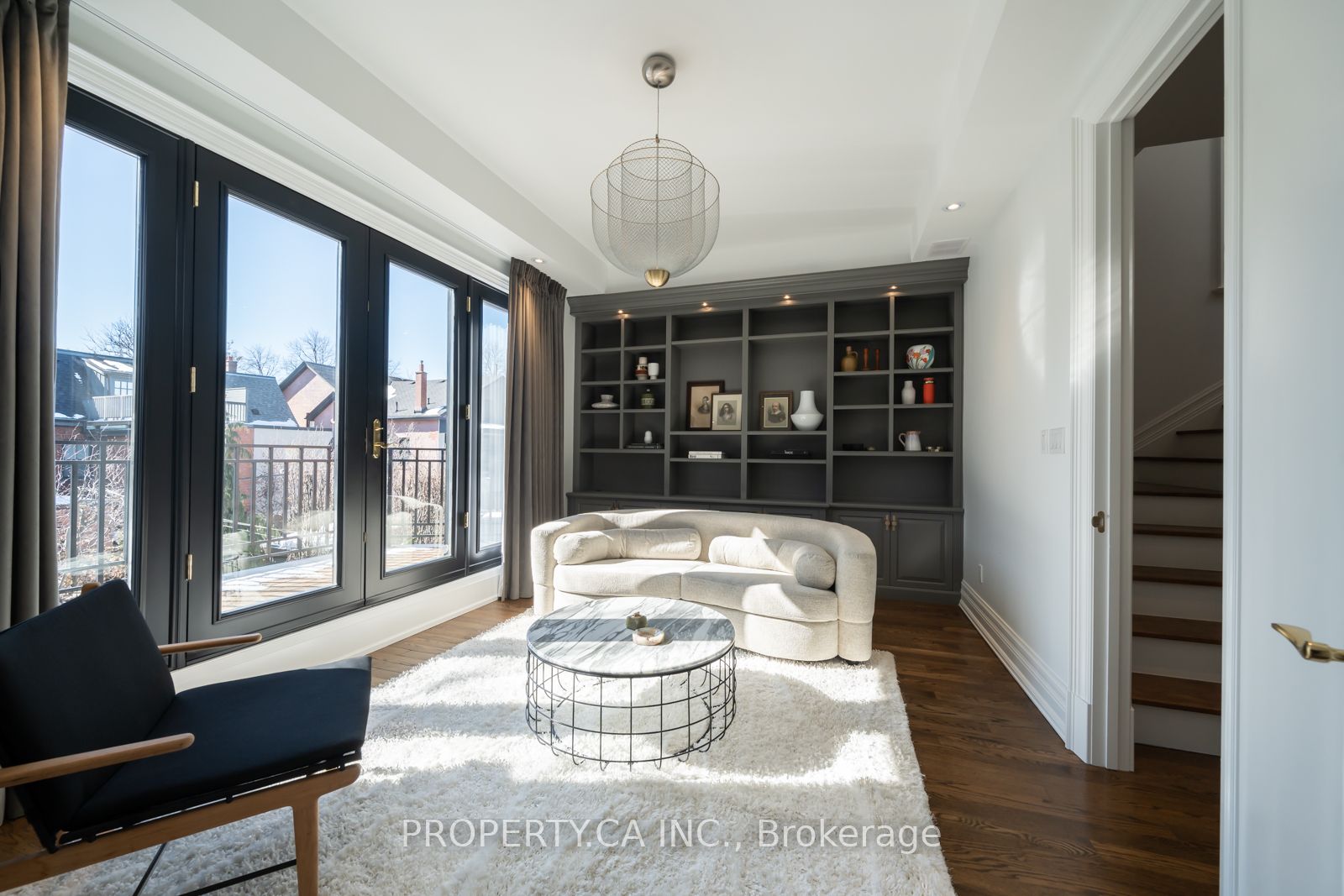 43 Bernard Ave