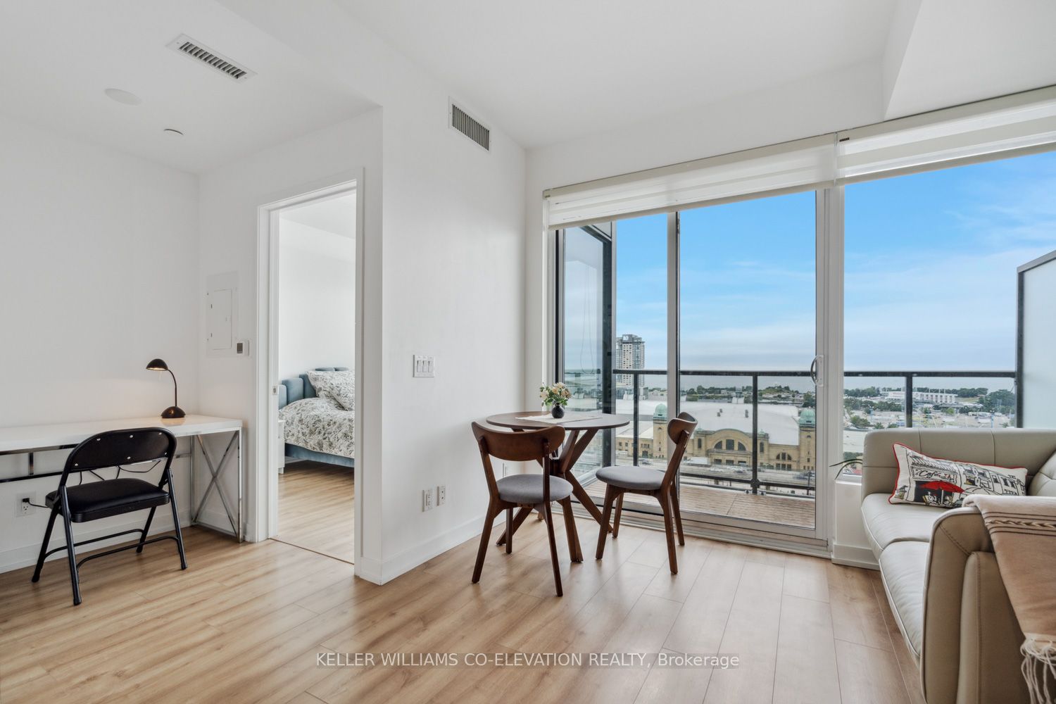 135 East Liberty St, #1312