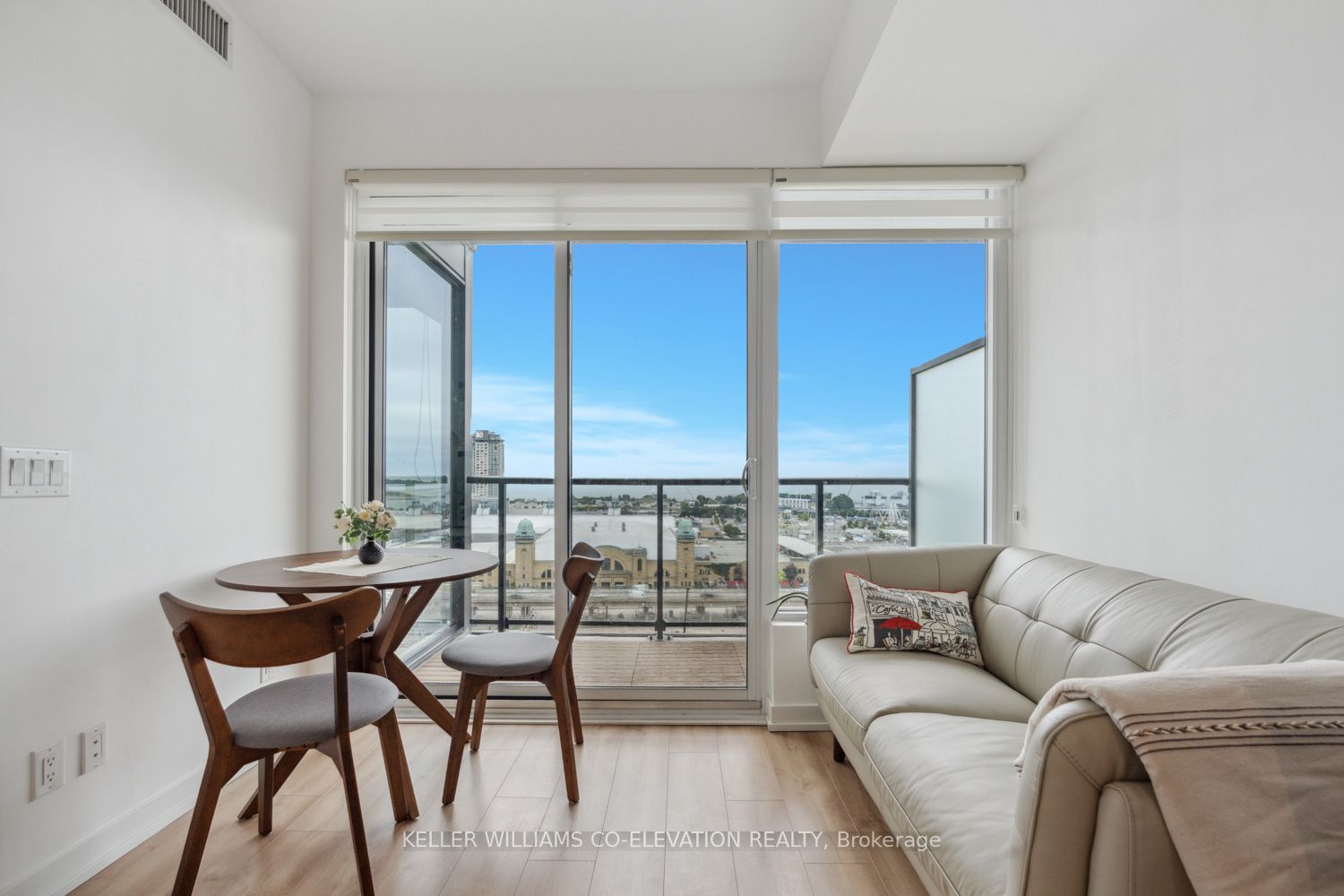 135 East Liberty St, #1312