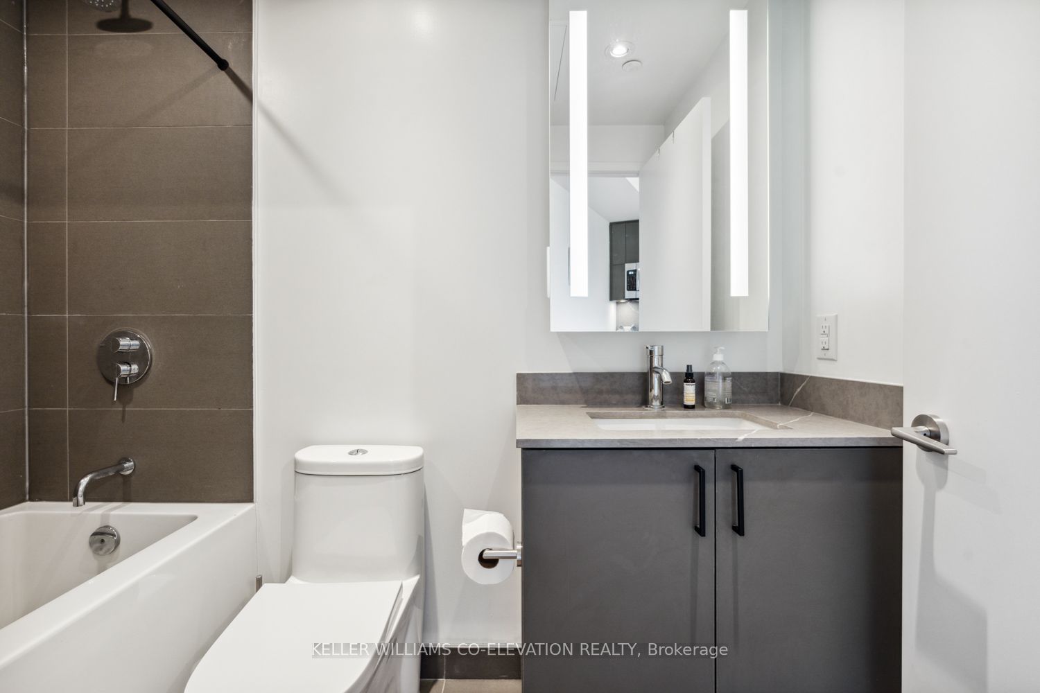 135 East Liberty St, #1312