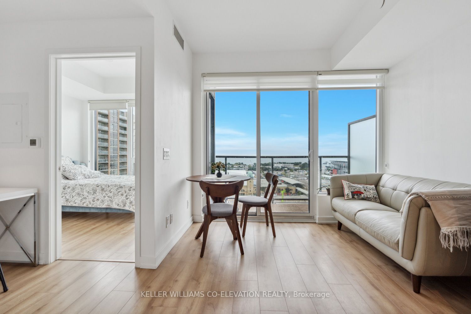 135 East Liberty St, #1312