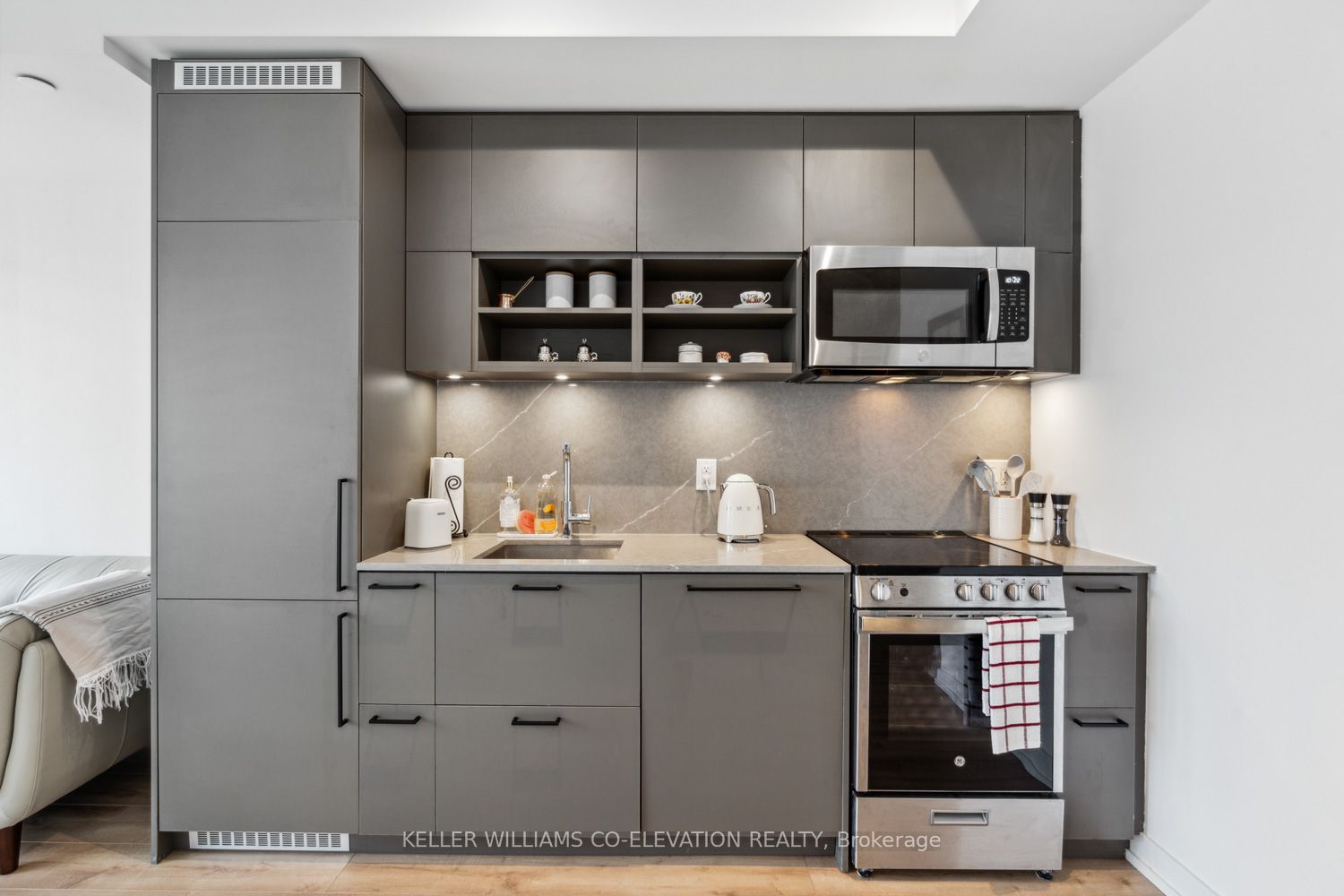 135 East Liberty St, #1312