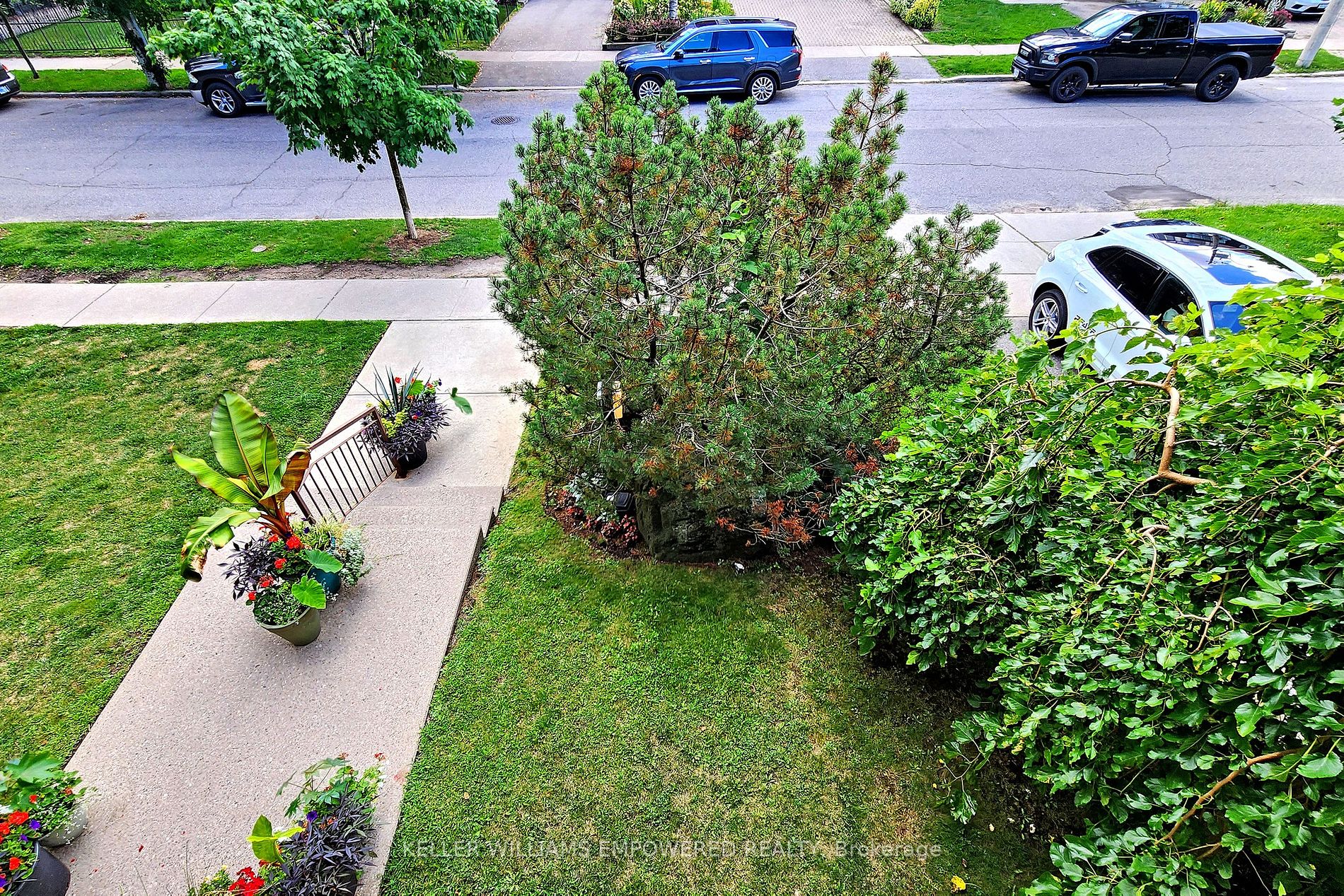 166 Sherwood Avenue, #4