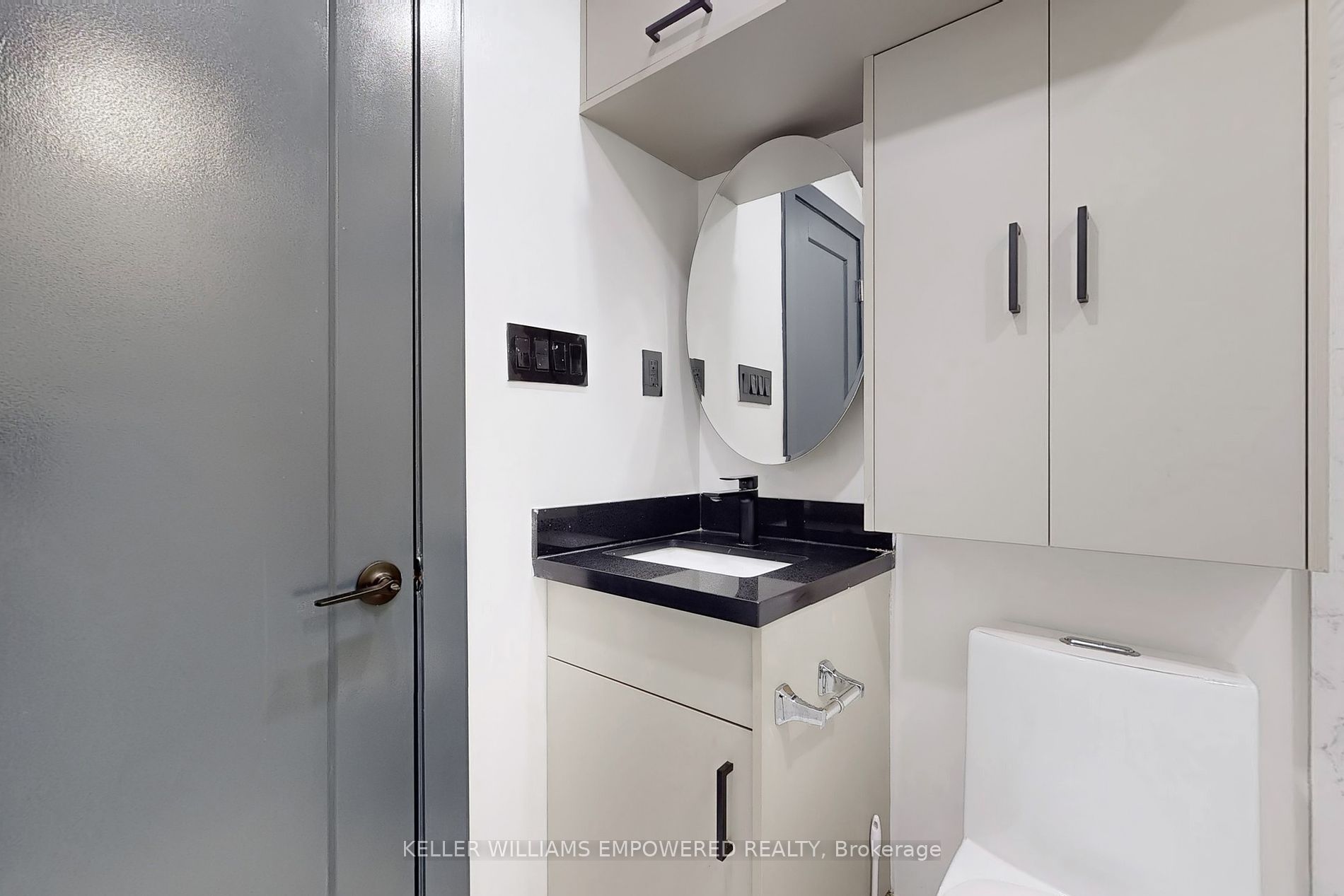 166 Sherwood Avenue, #4