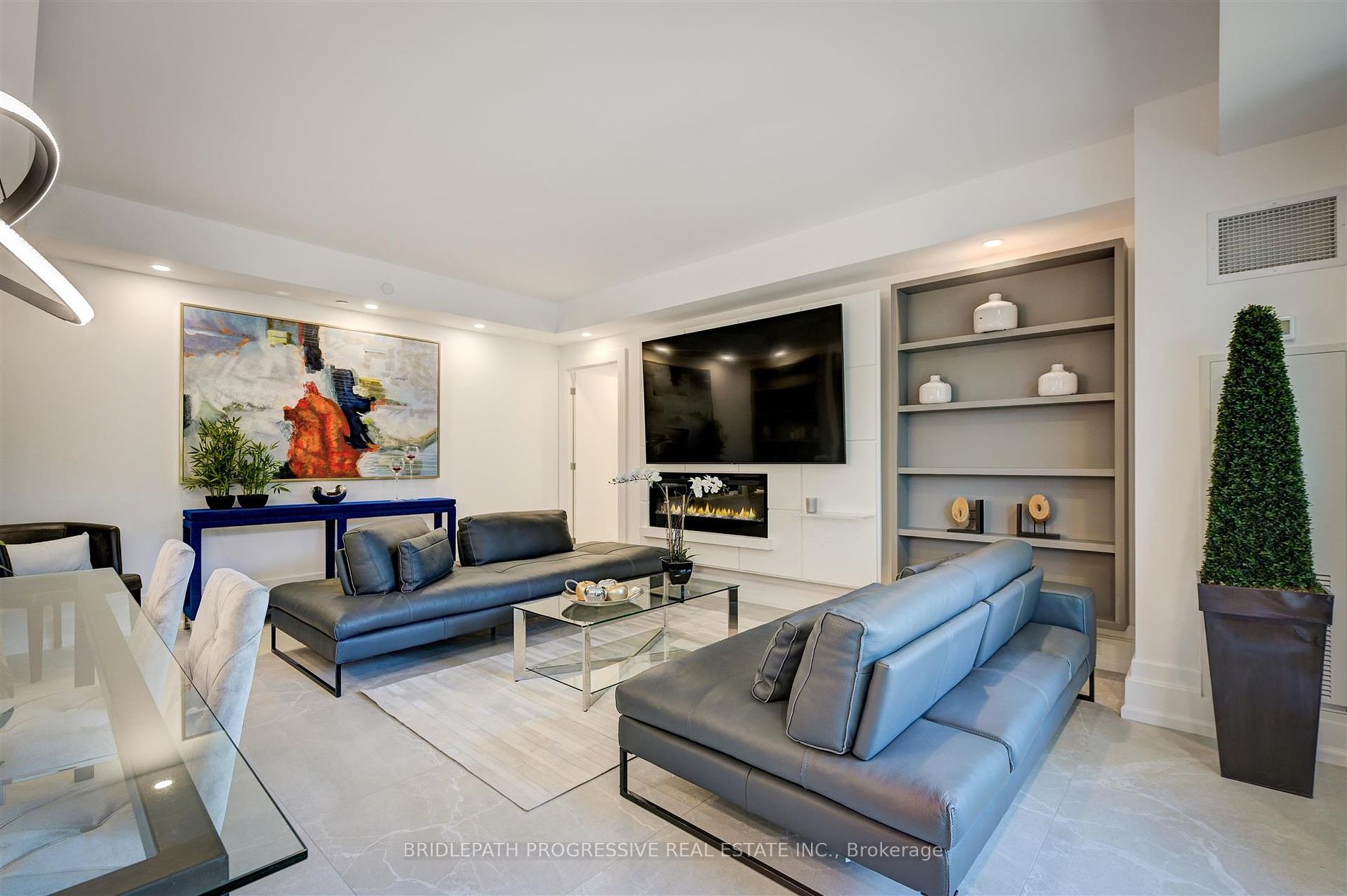 3 Southvale Dr, #301