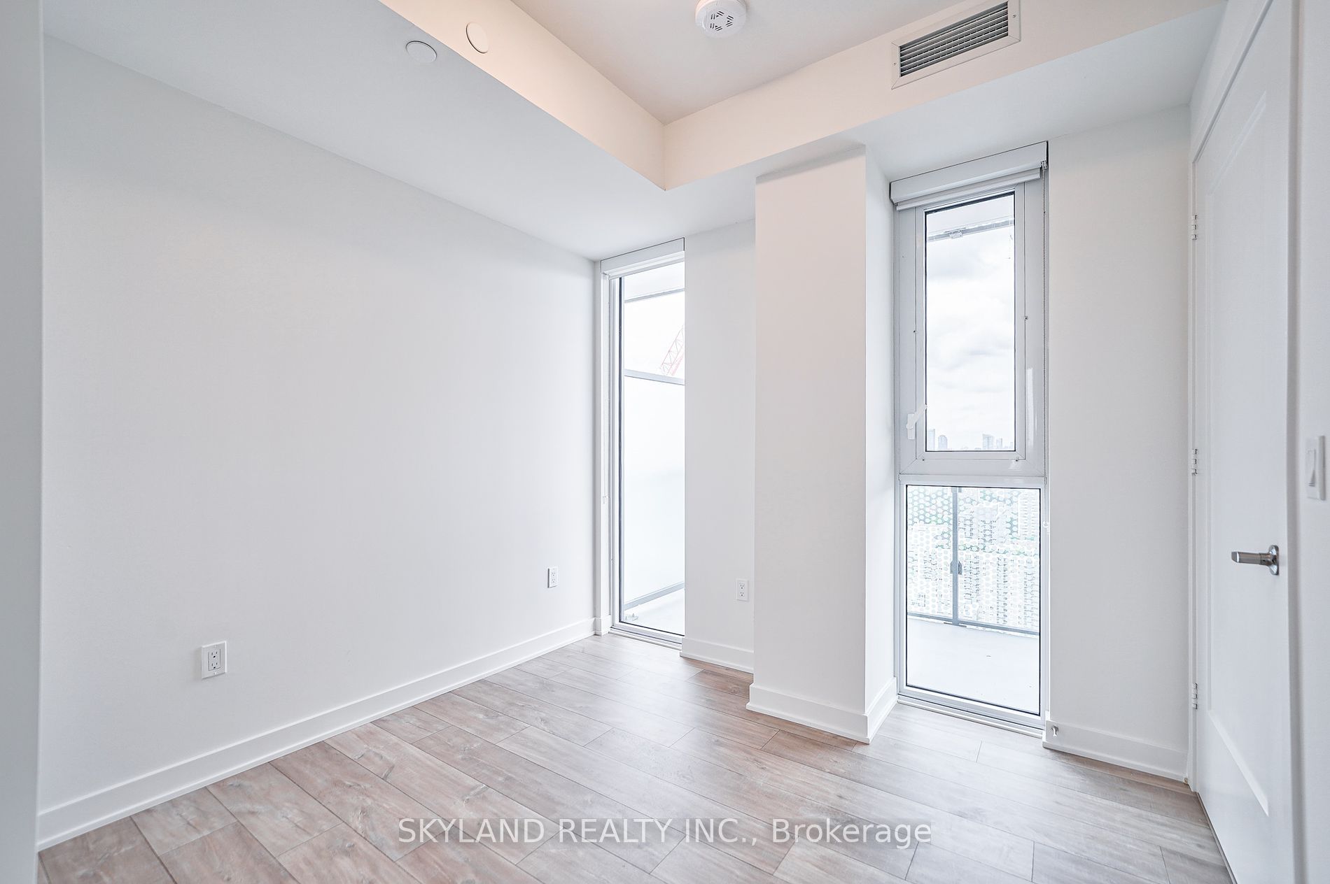 70 Princess Street, #LPH2901
