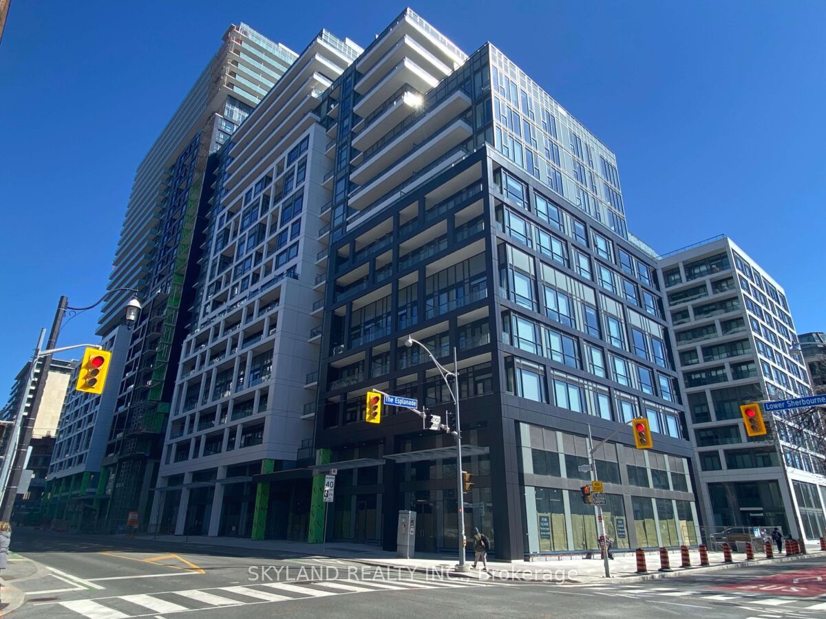 70 Princess Street, #LPH2901