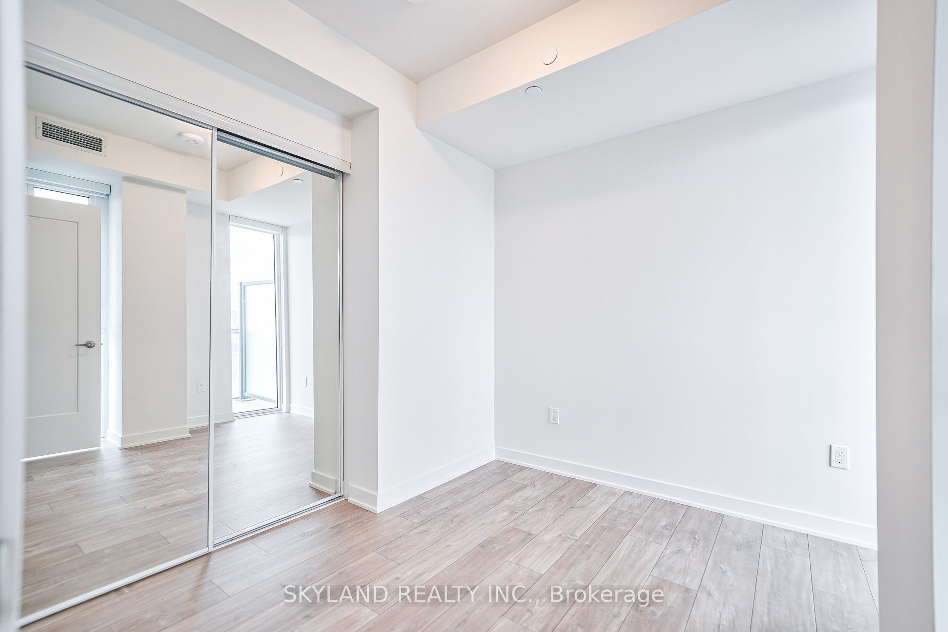 70 Princess Street, #LPH2901