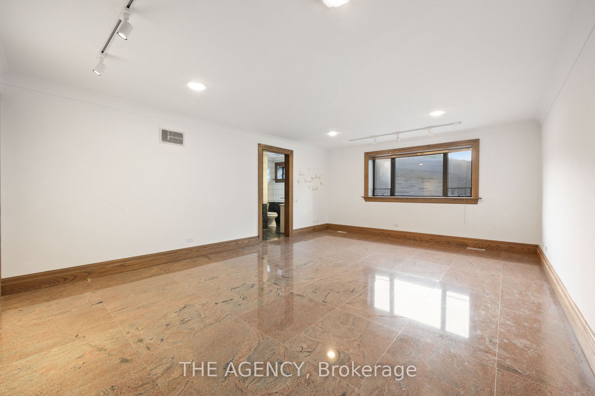23 Bayview Rdge