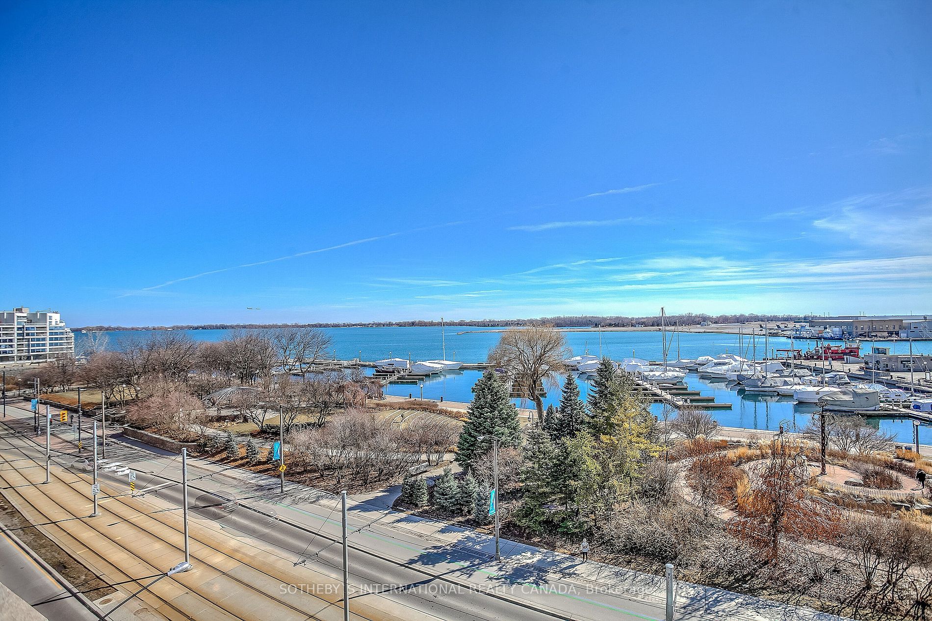 500 Queens Quay W, #912E