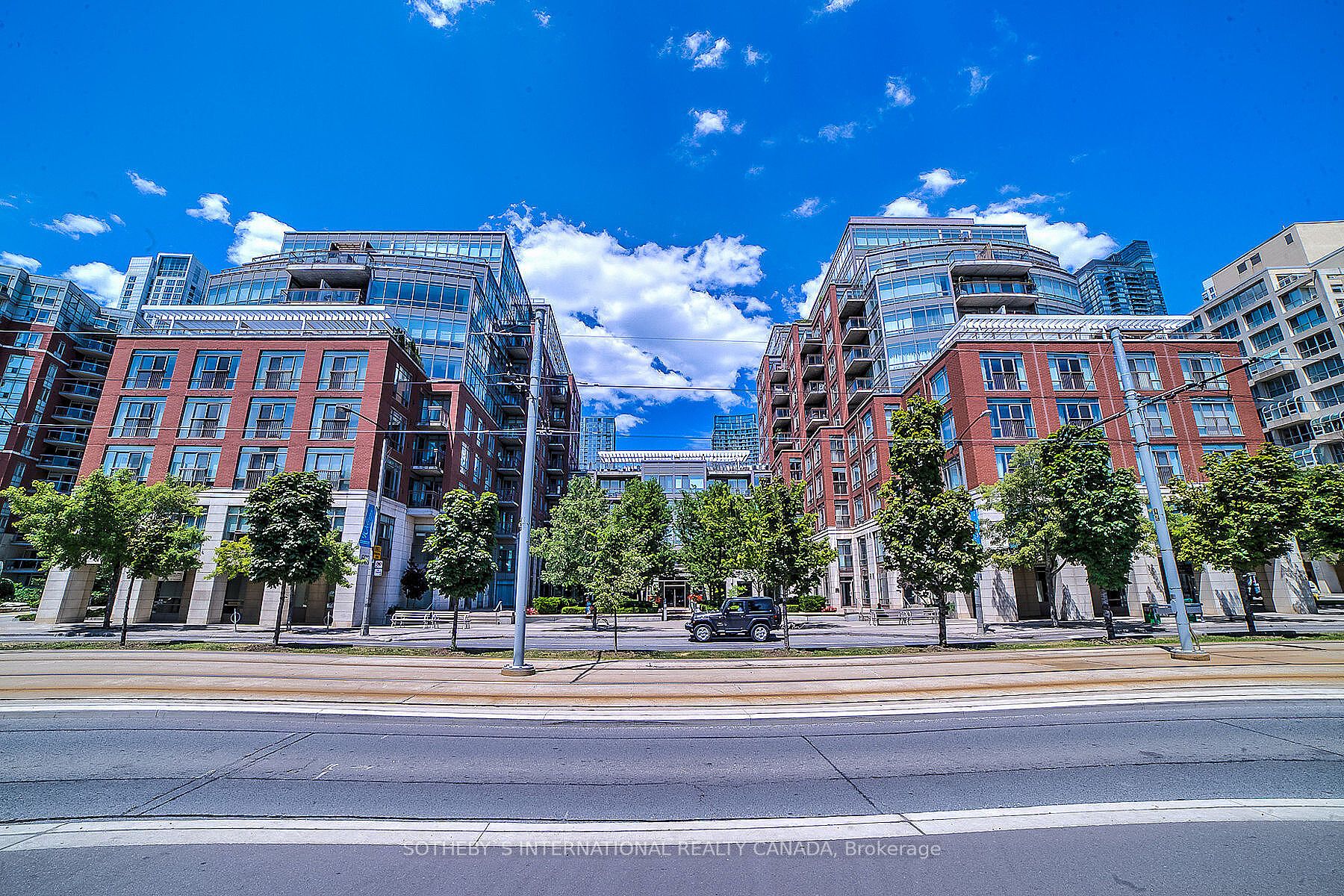 500 Queens Quay W, #912E