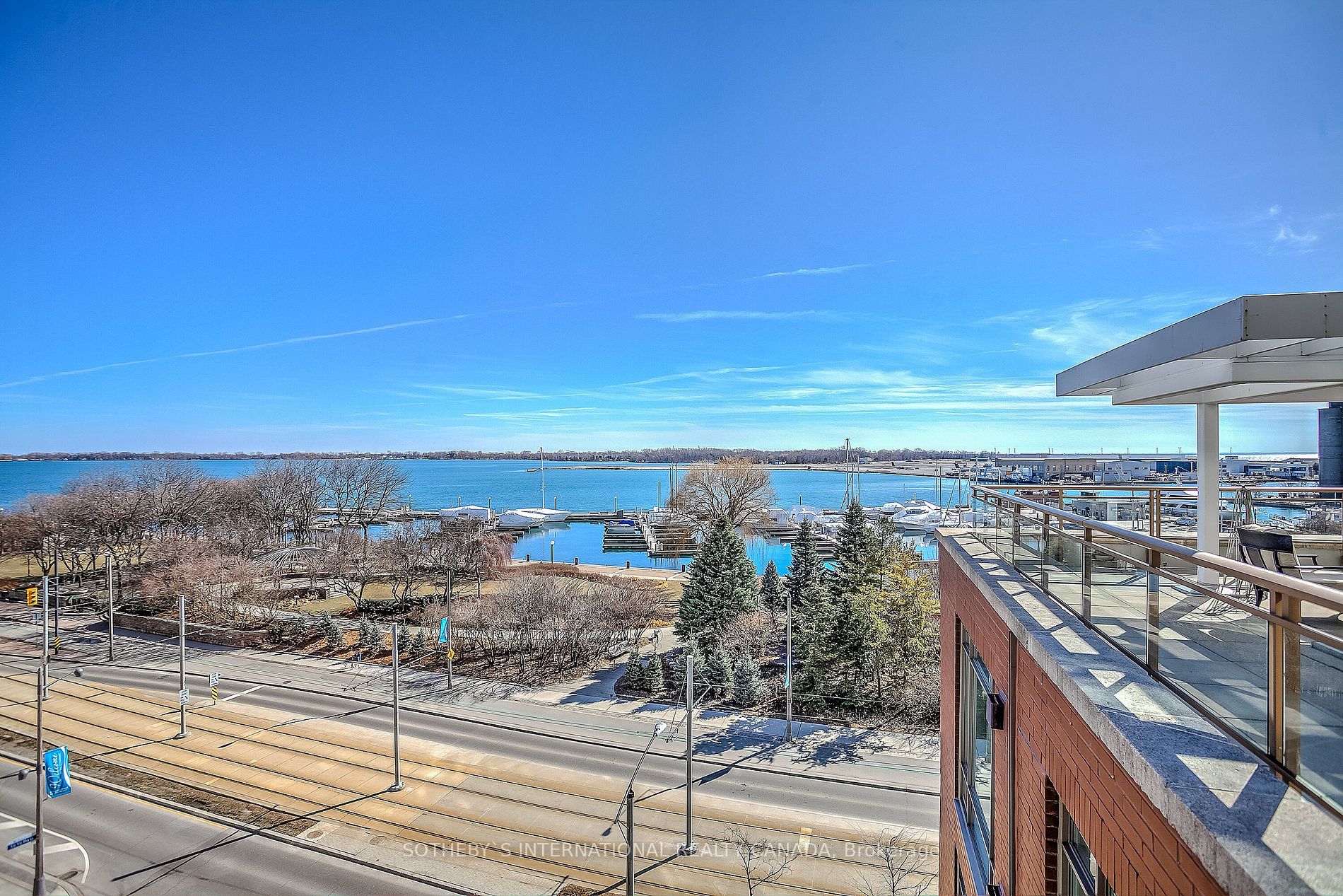 500 Queens Quay W, #912E
