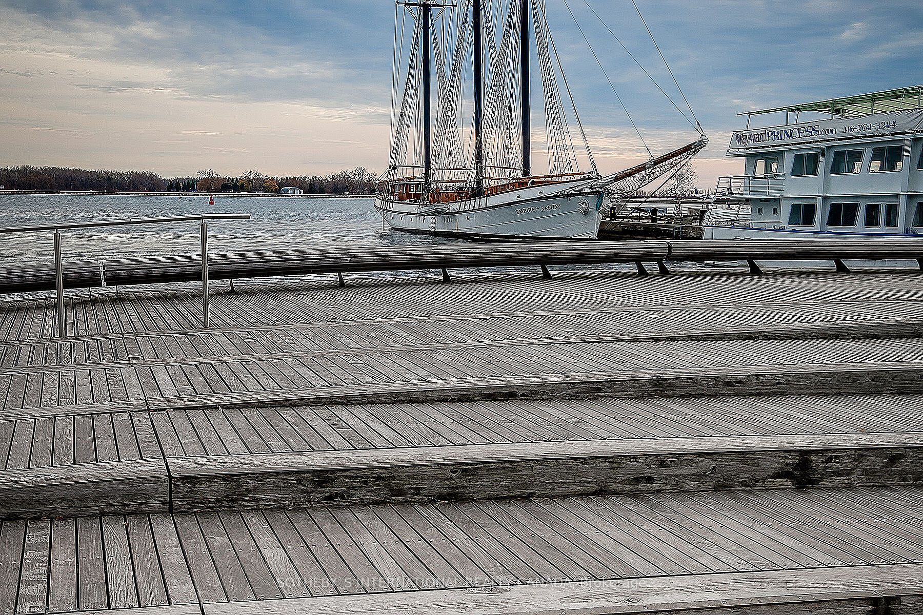 500 Queens Quay W, #912E