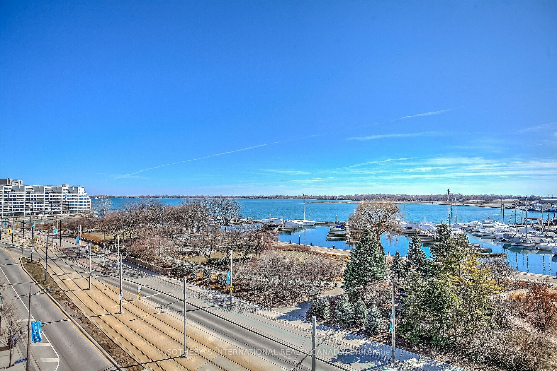 500 Queens Quay W, #912E