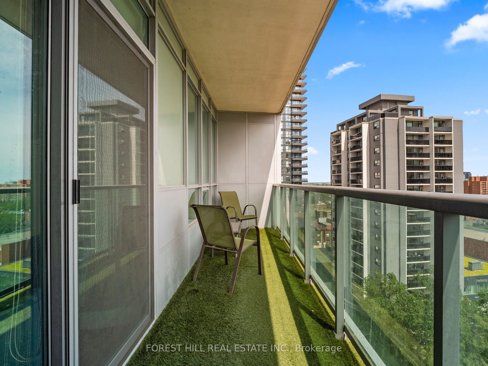 120 Homewood Ave, #1008