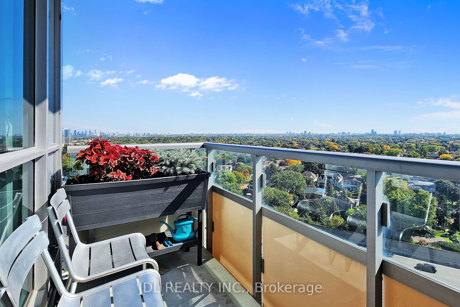 120 Harrison Garden Blvd, #1506