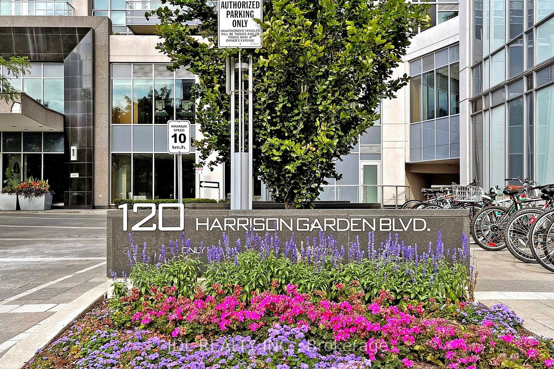 120 Harrison Garden Blvd, #1506