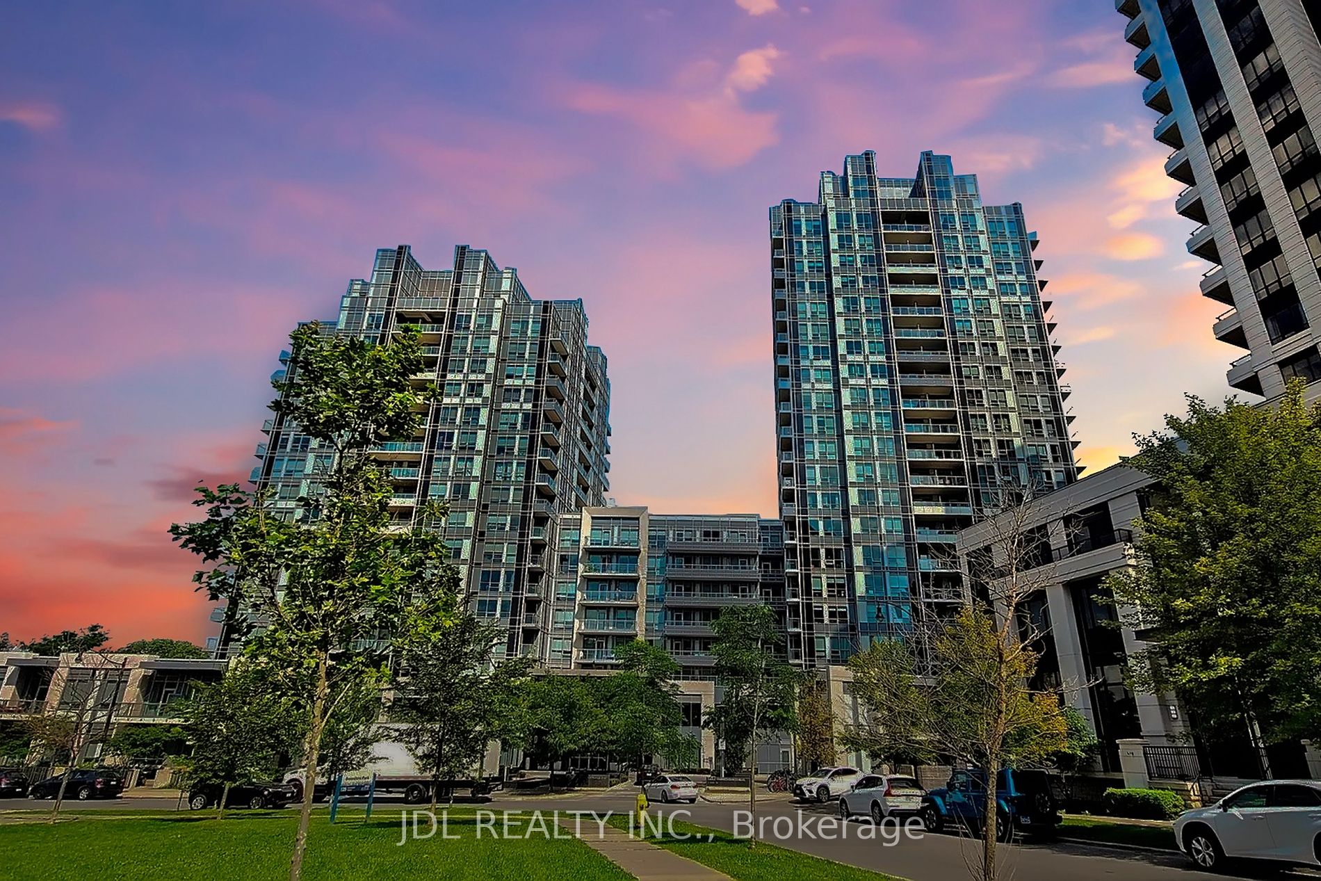 120 Harrison Garden Blvd, #1506