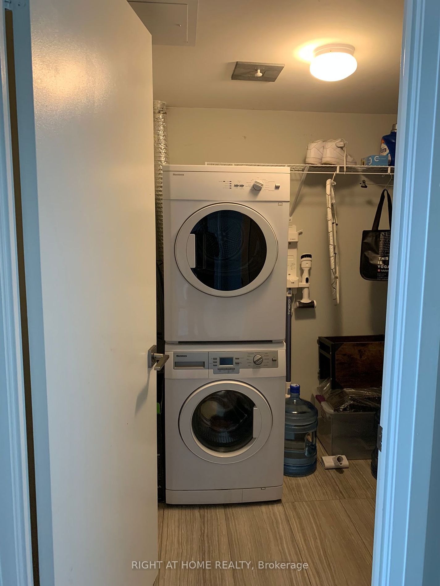 555 Wilson Ave, #1306
