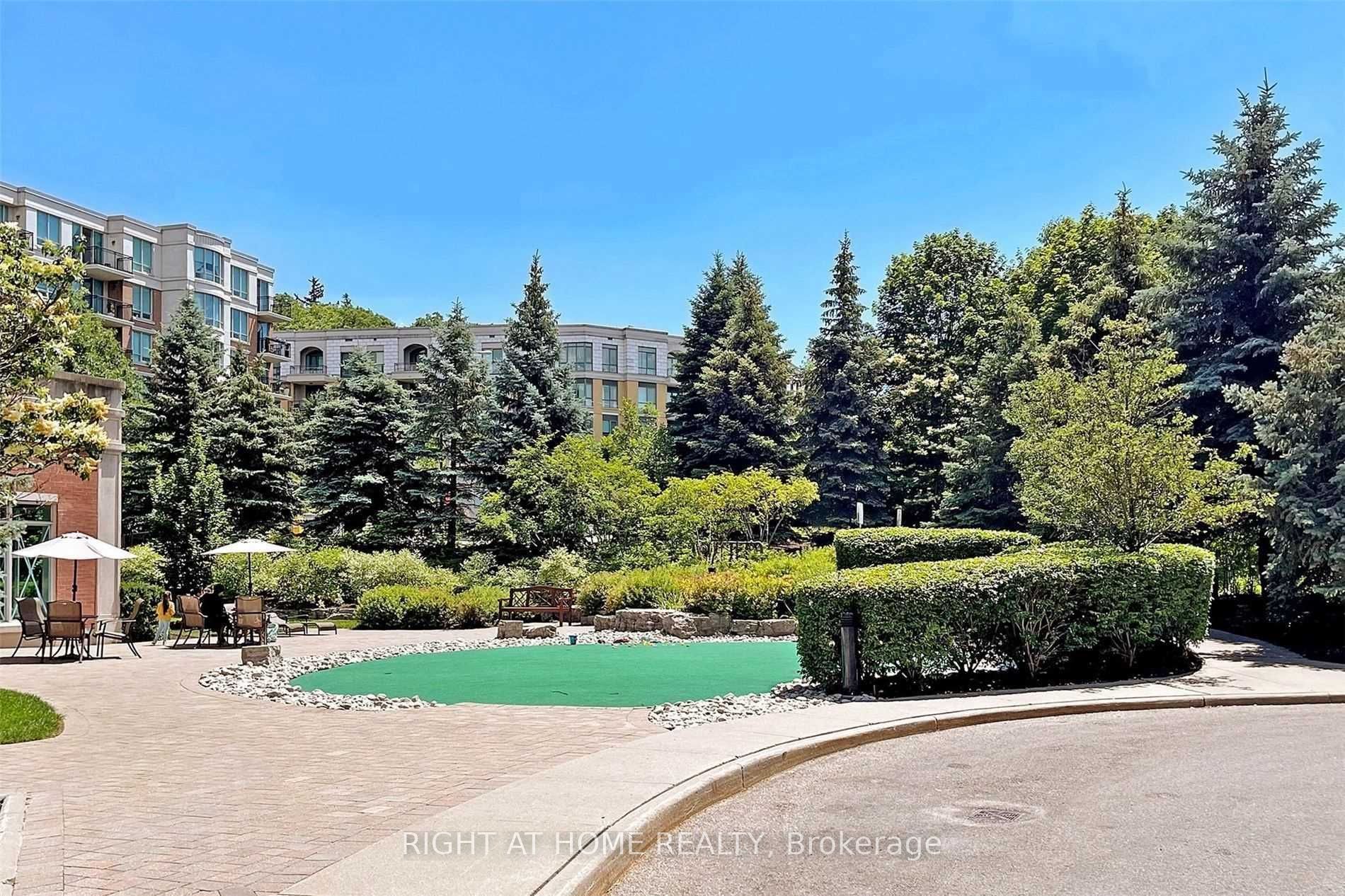 28 William Carson Crescent, #718