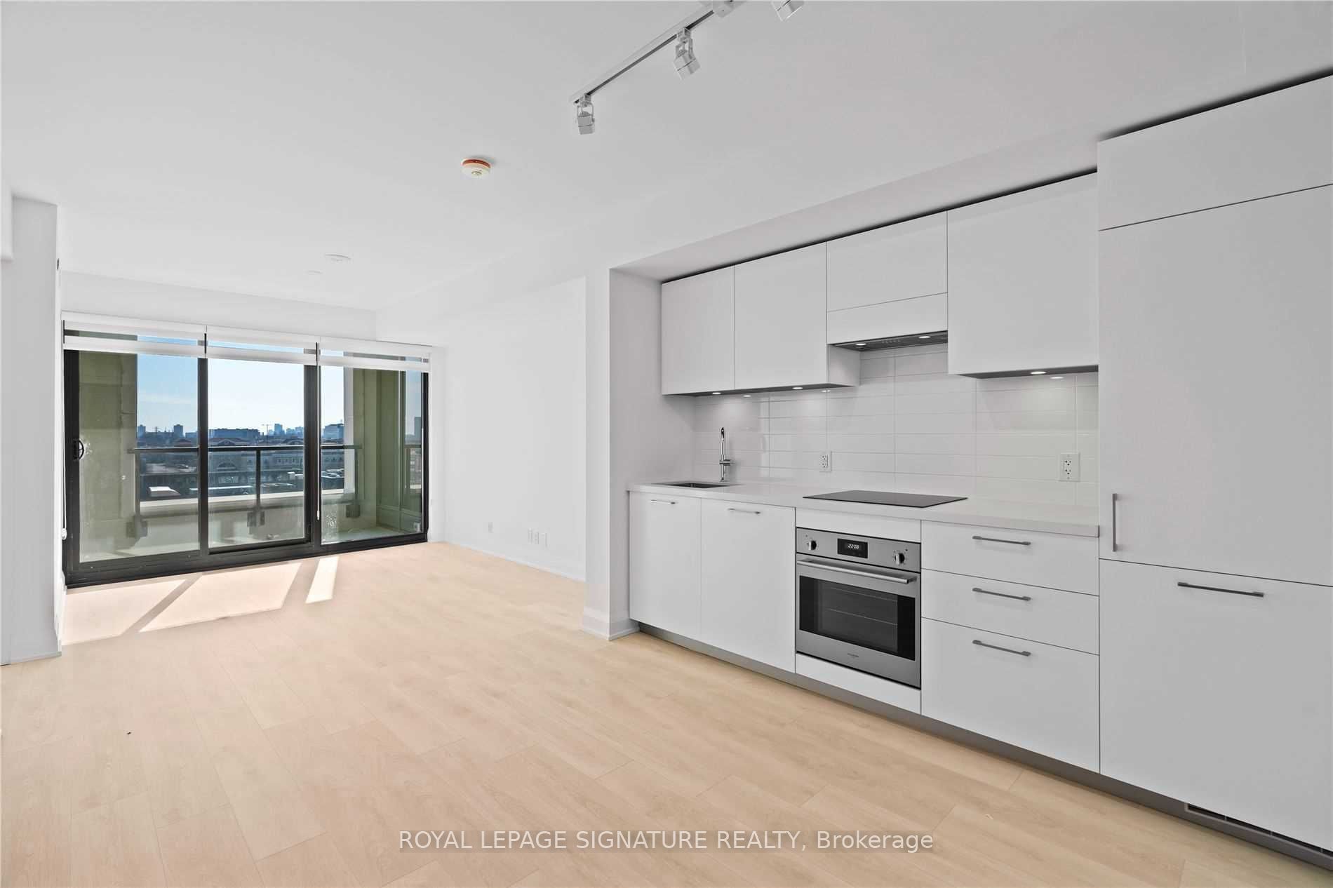 33 Frederick Todd Way #507