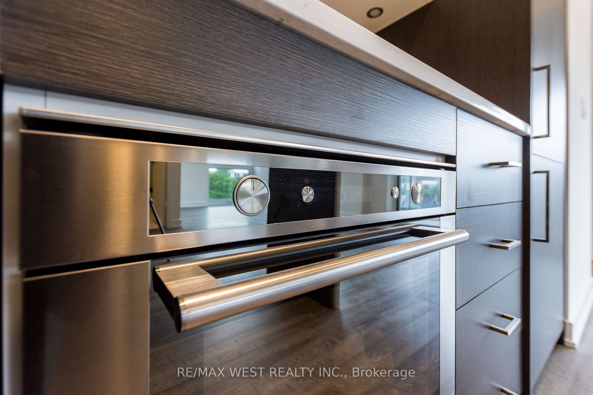 106 Dovercourt Rd, #504