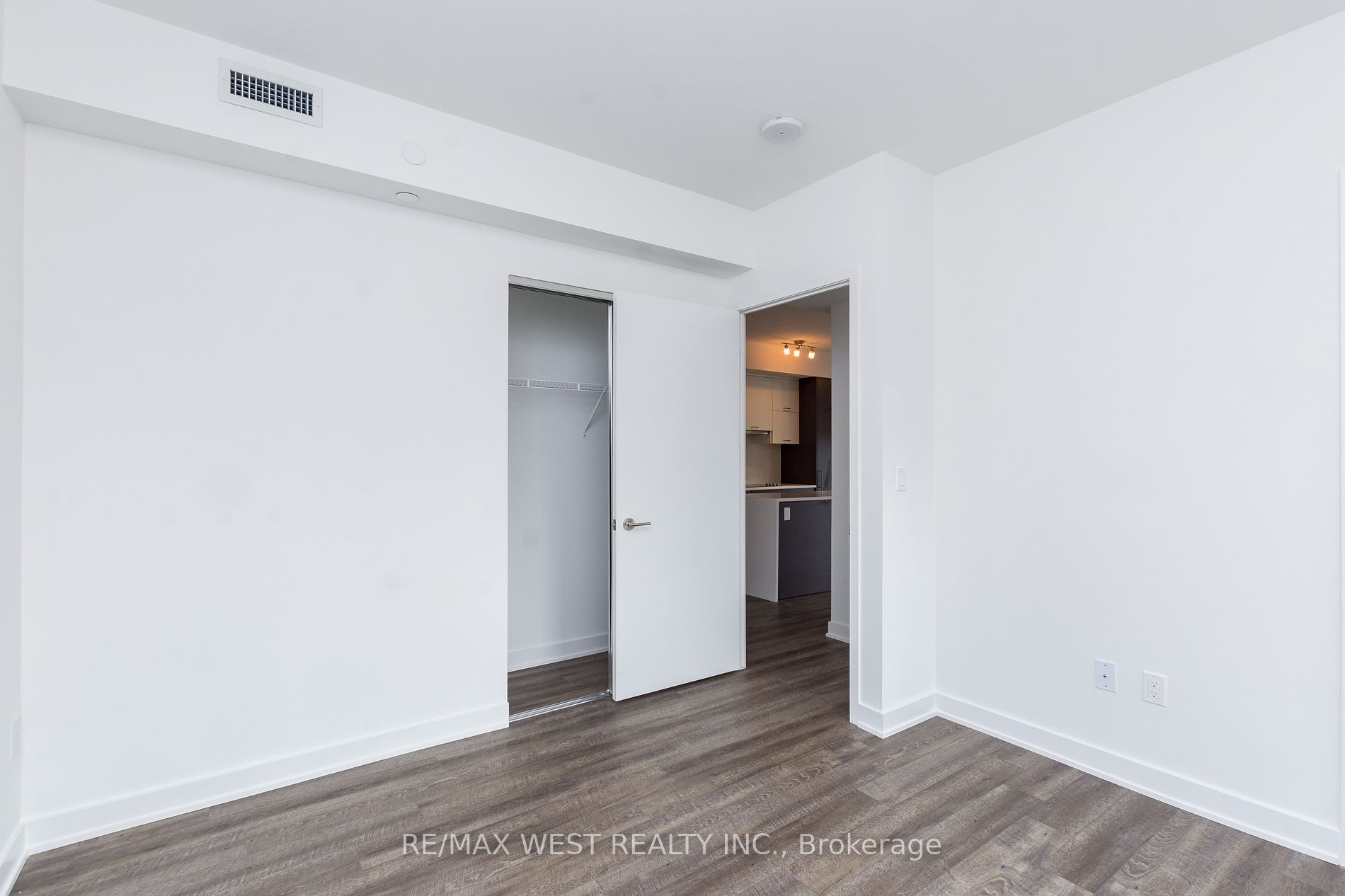 106 Dovercourt Rd, #504