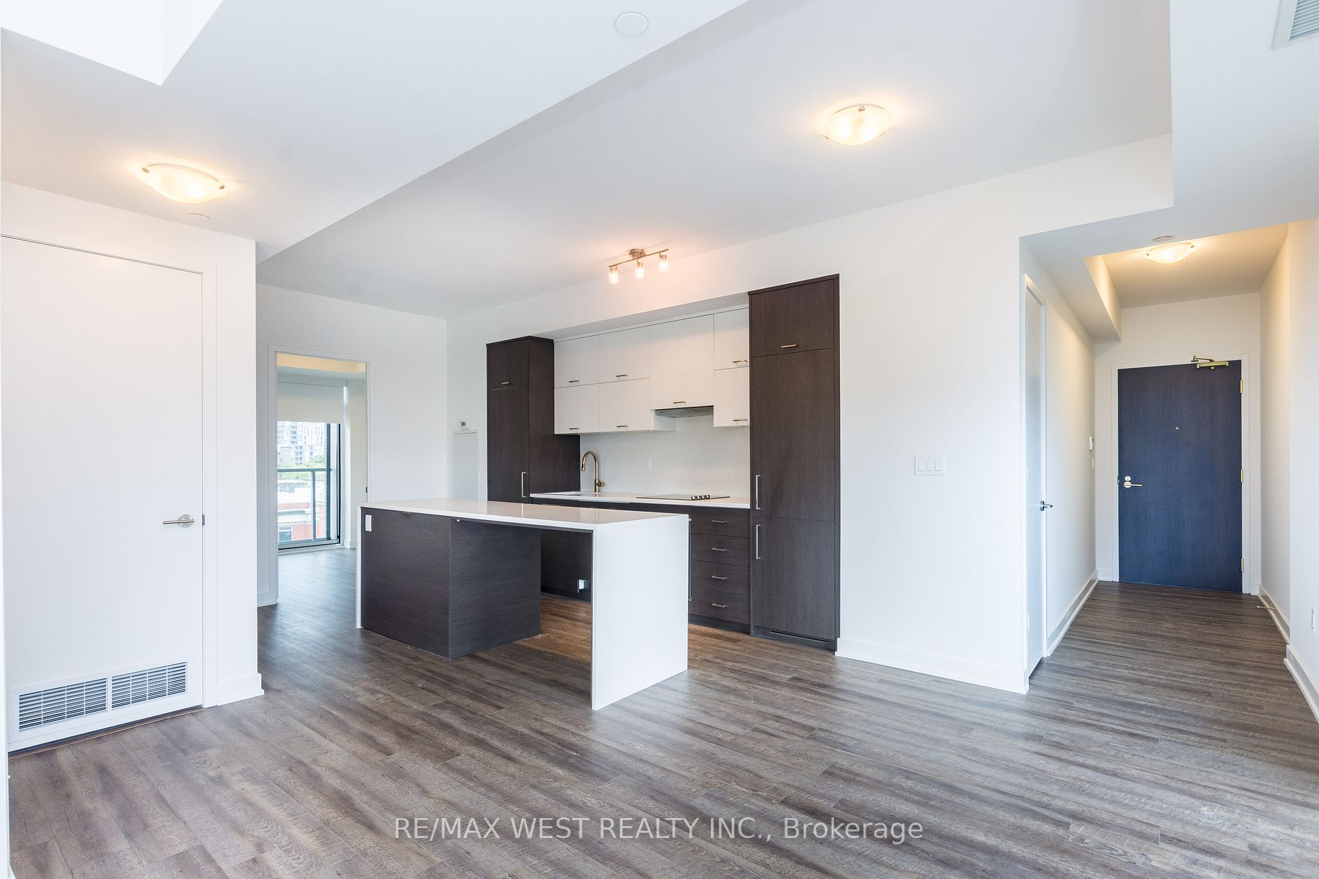 106 Dovercourt Rd, #504