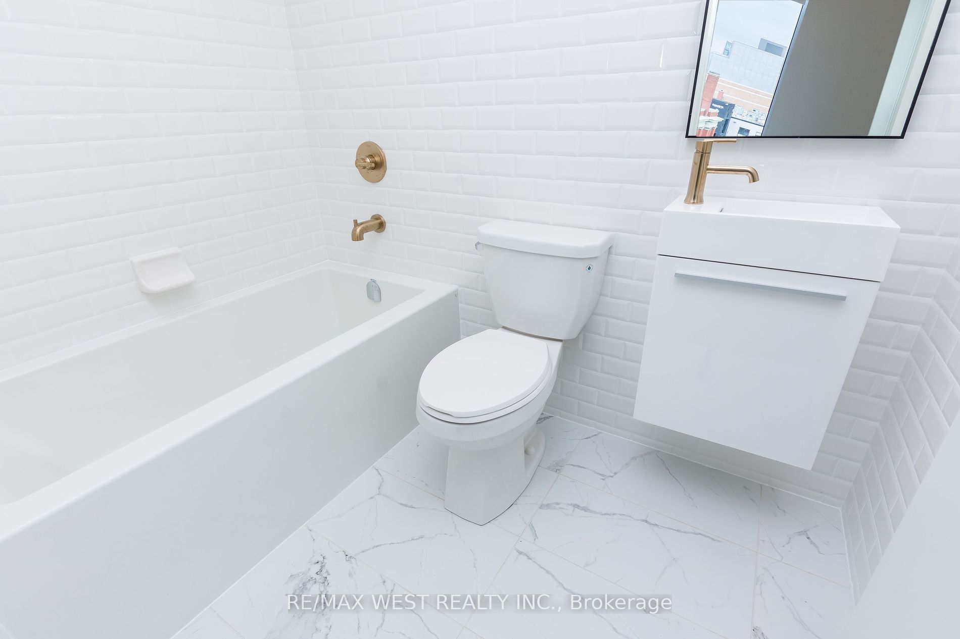 106 Dovercourt Rd, #504