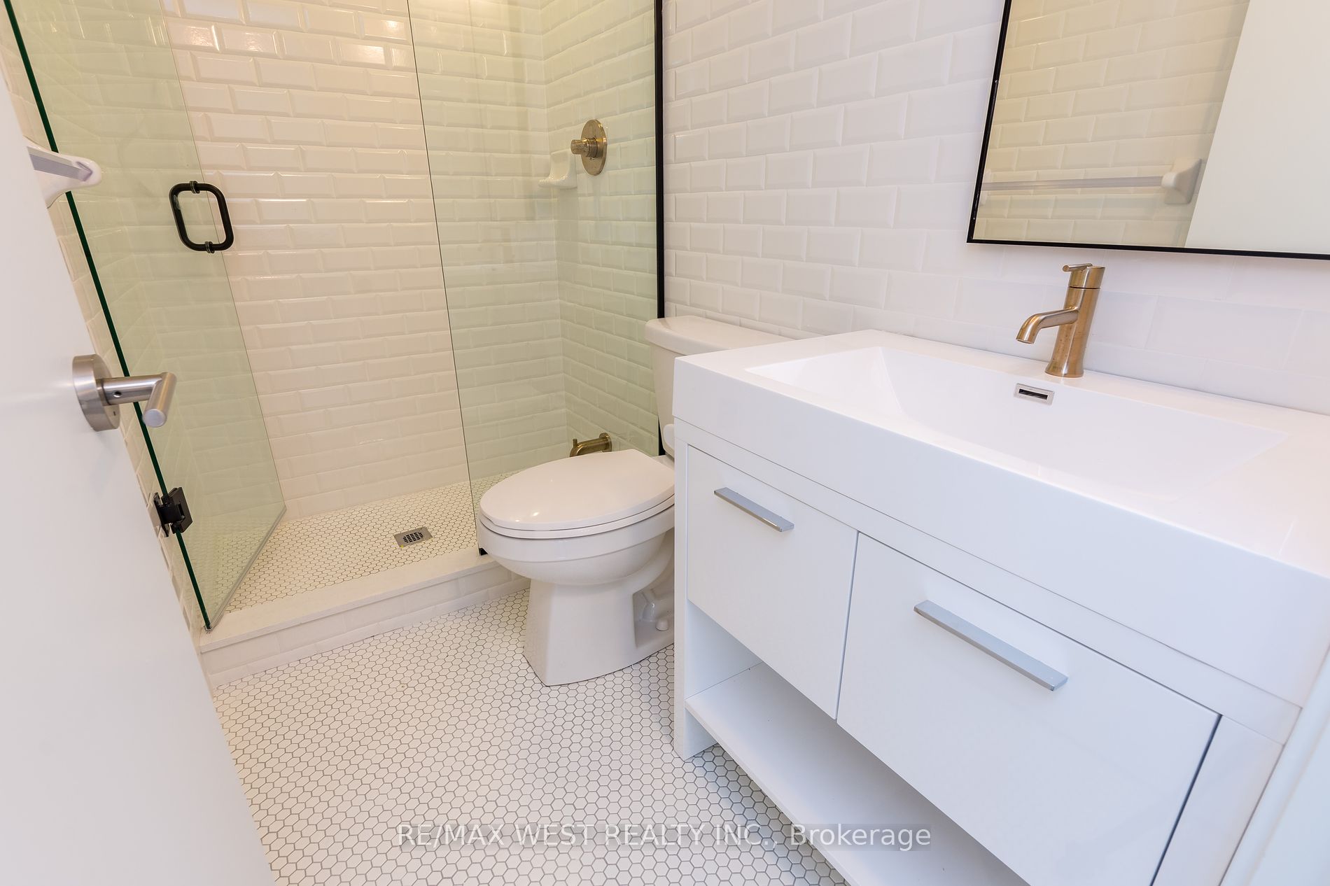 106 Dovercourt Rd, #504