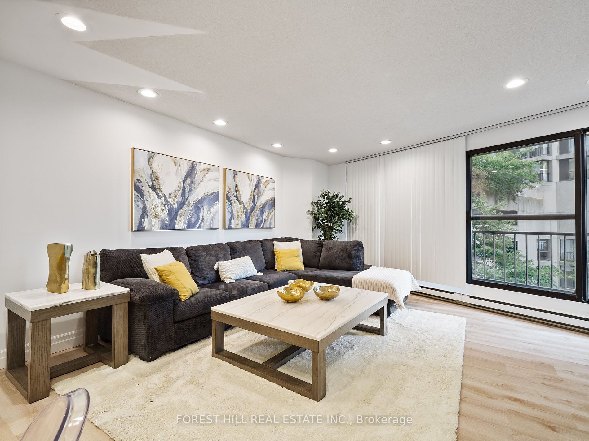 65 Harbour Square, #604