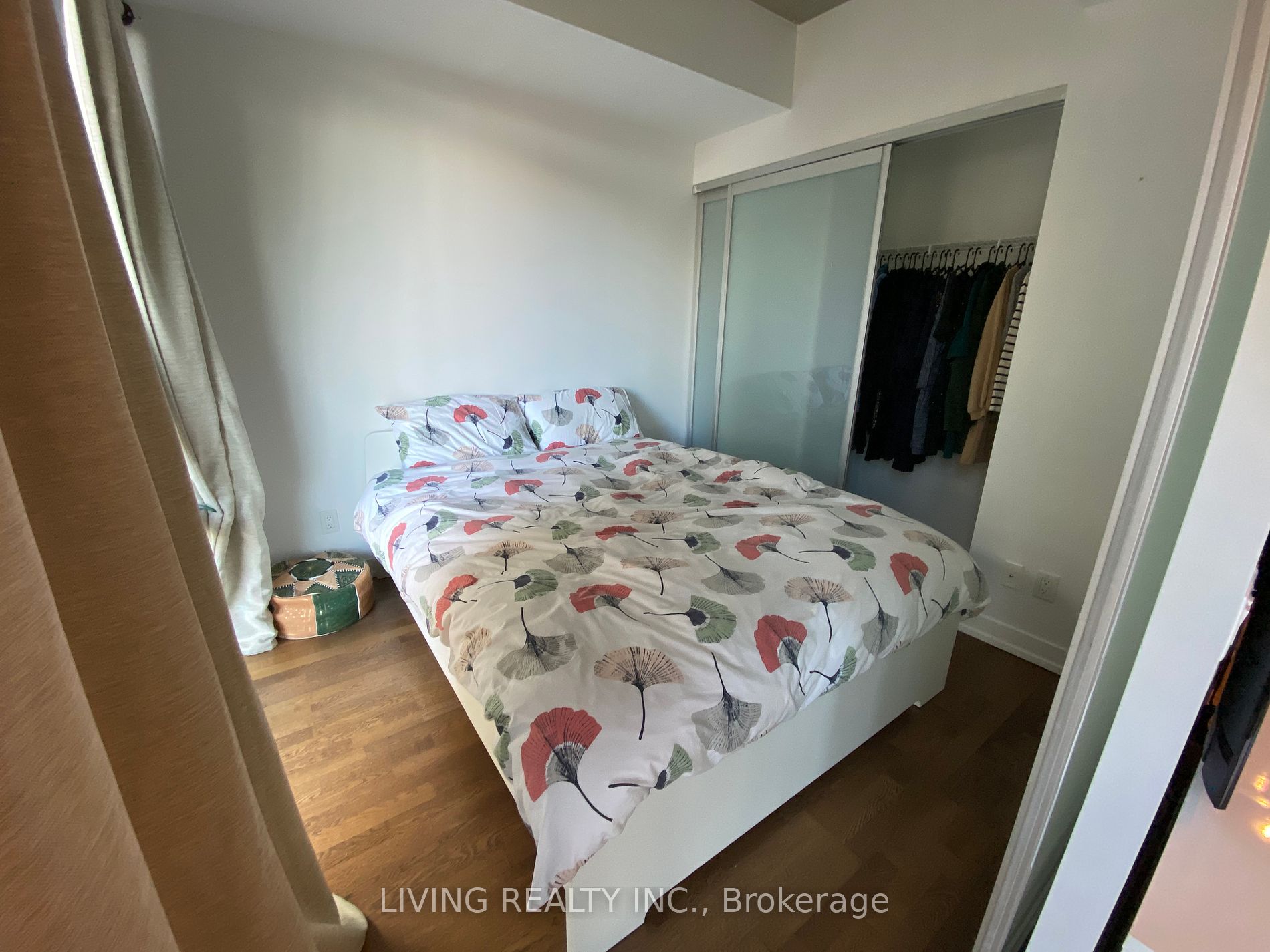 650 King St W, #604