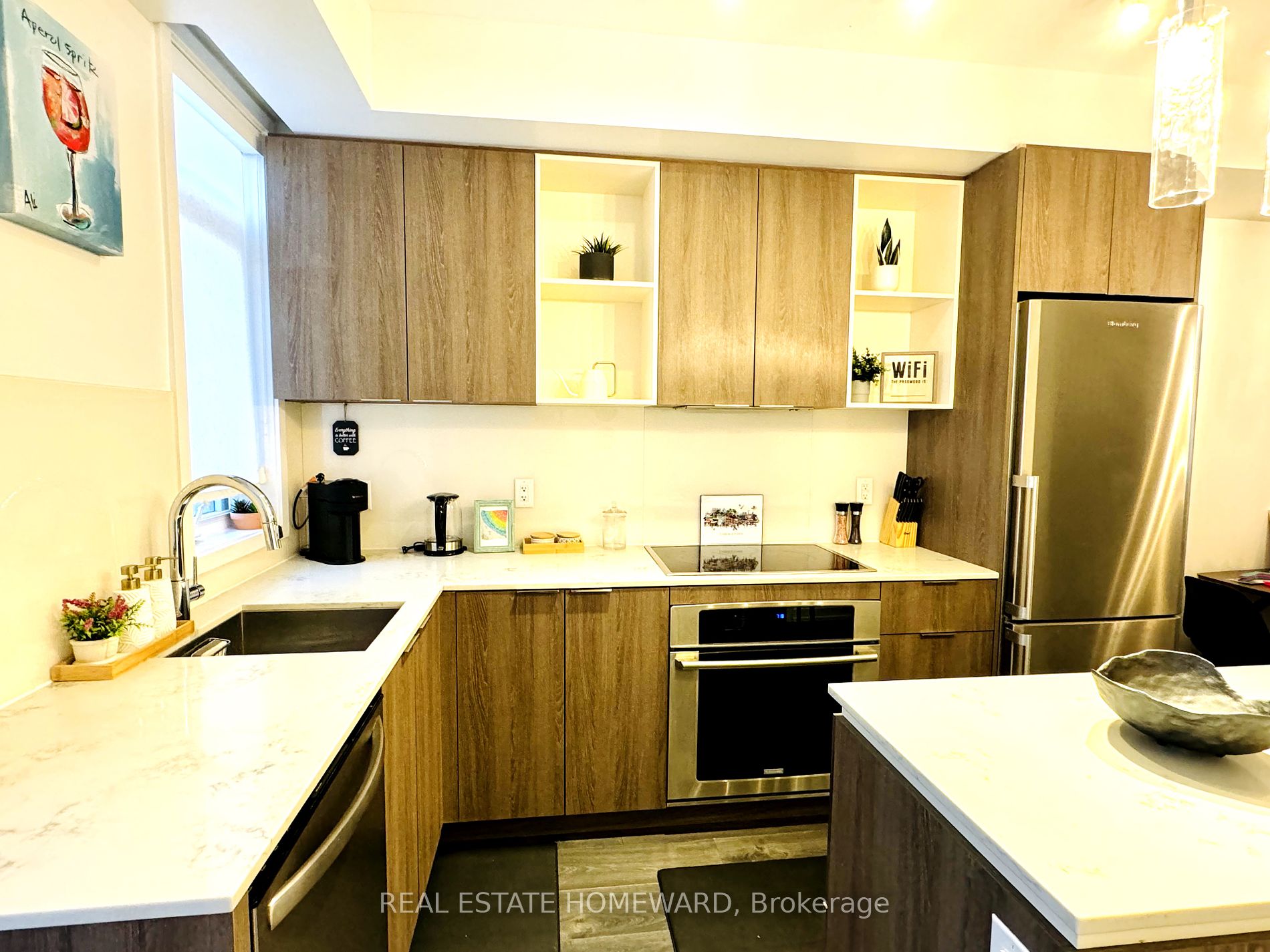 17 St. Bartholomew Street, #17