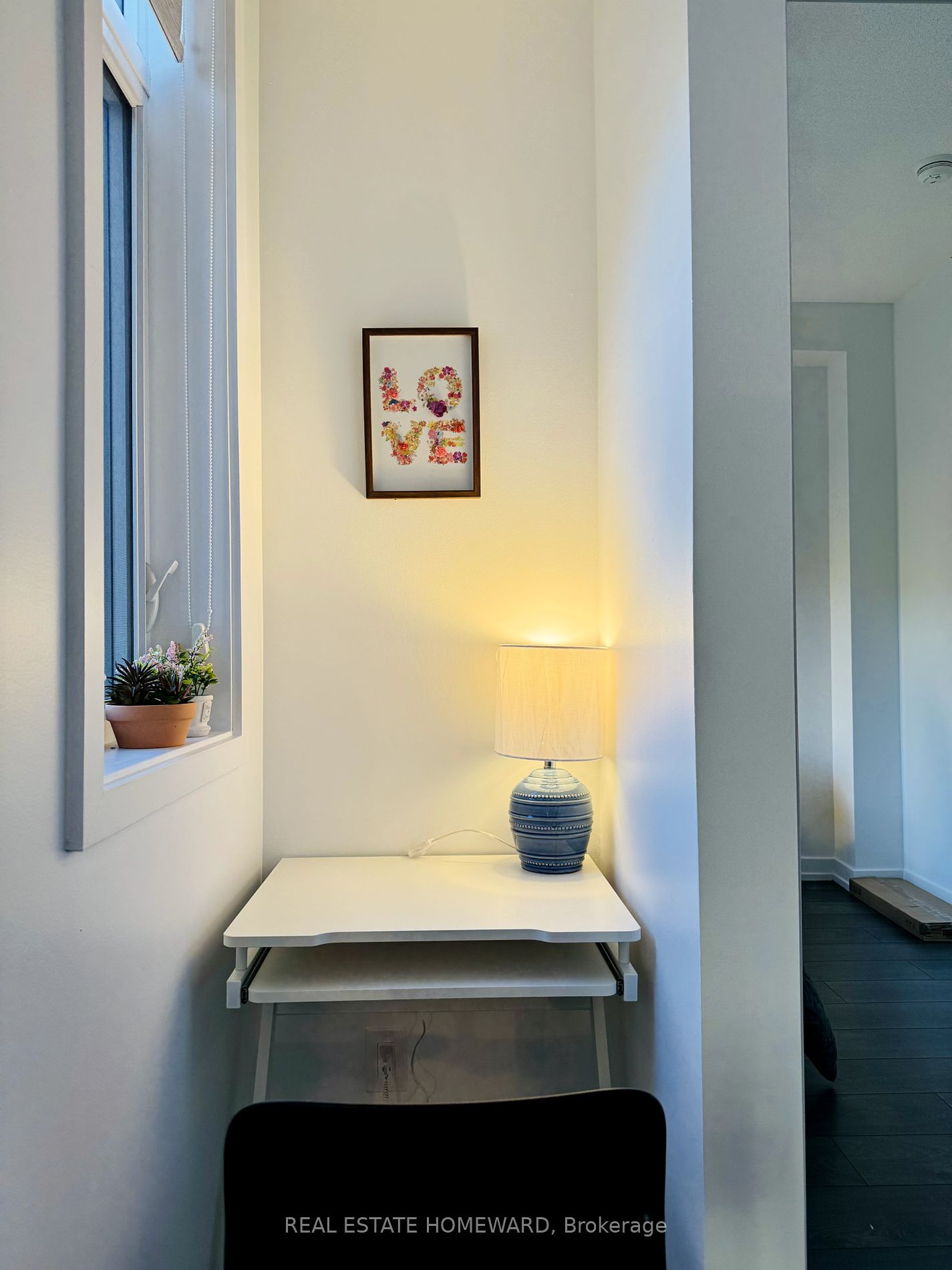 17 St. Bartholomew Street, #17