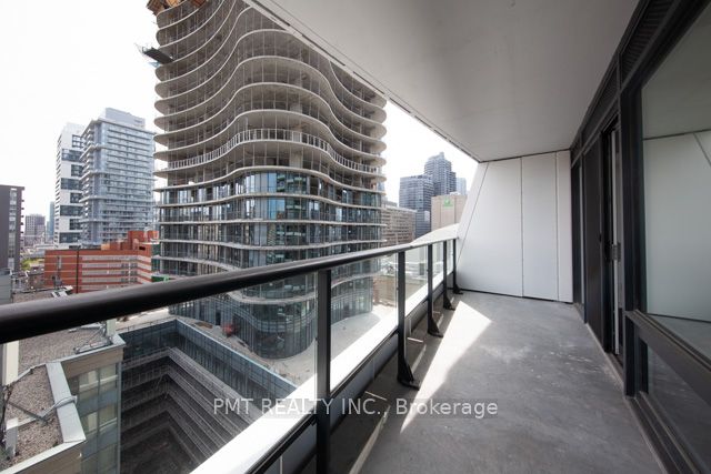 85 Wood Street #1617