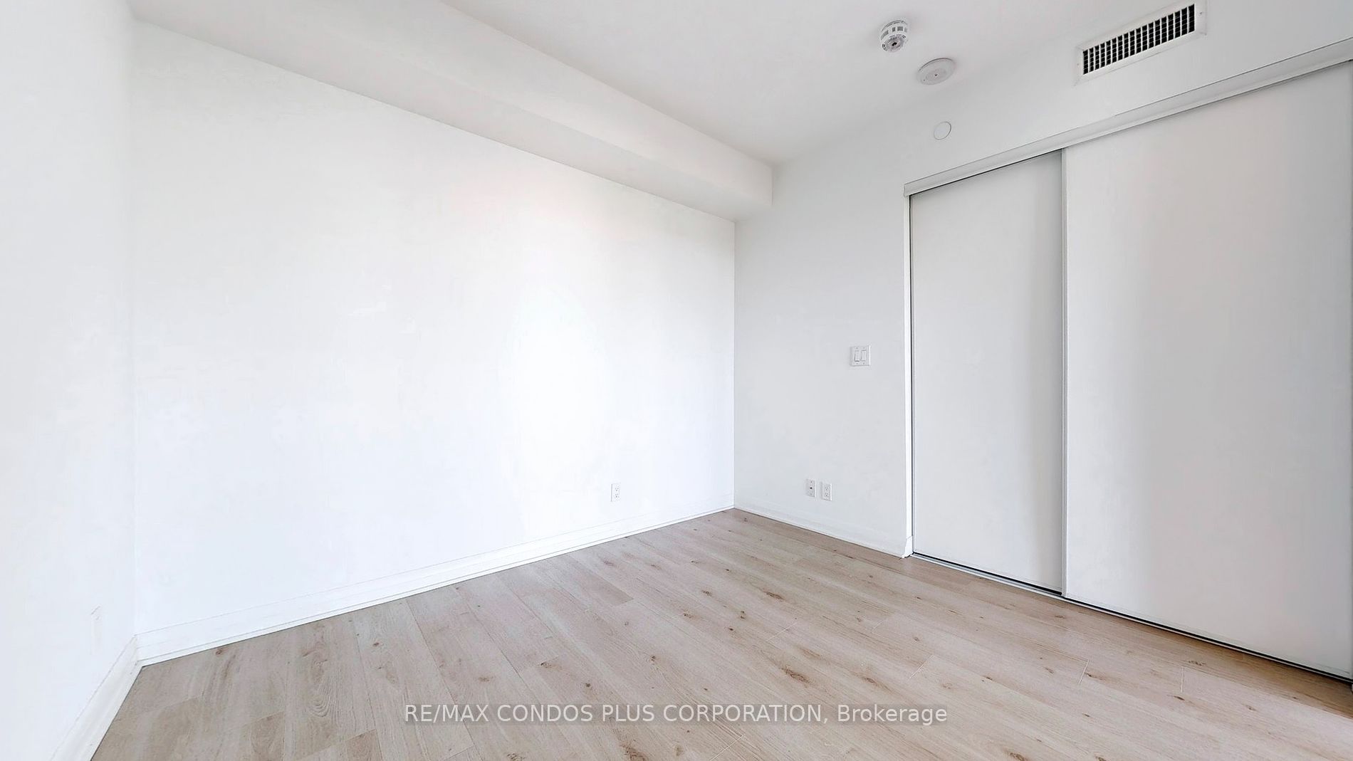 99 Foxbar Rd, #1407