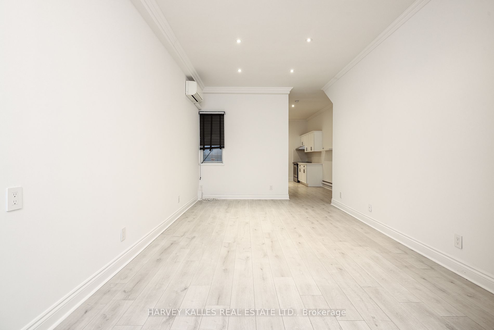 530 Richmond St W