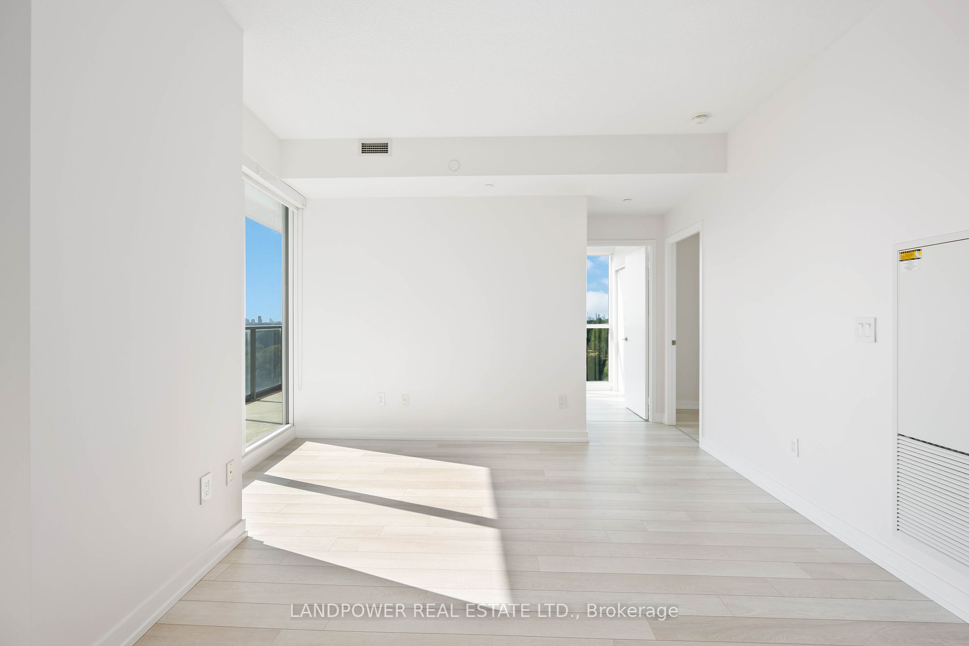 115 McMahon Drive, #1110