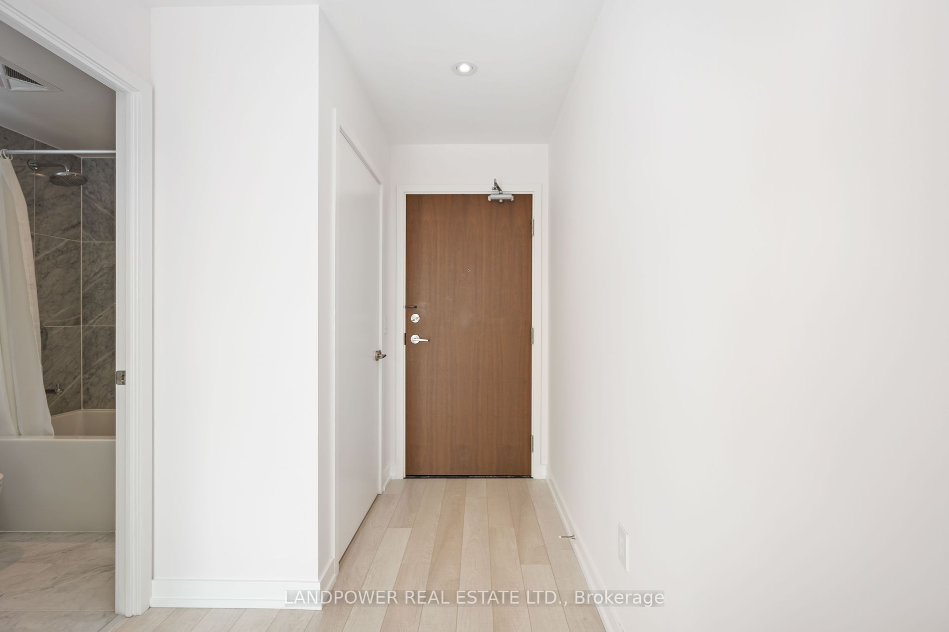 115 McMahon Drive, #1110