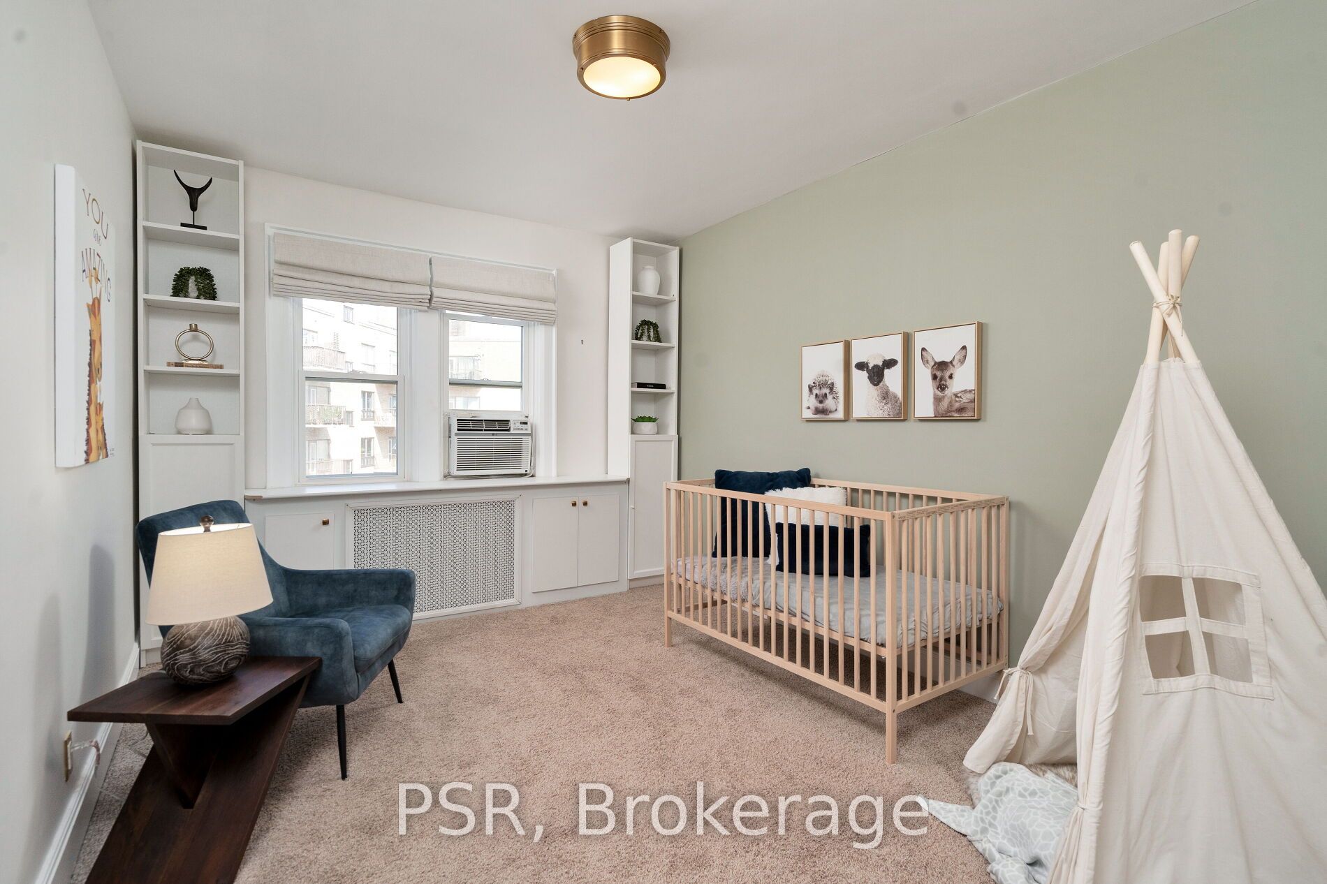 1599 Bathurst St, #16
