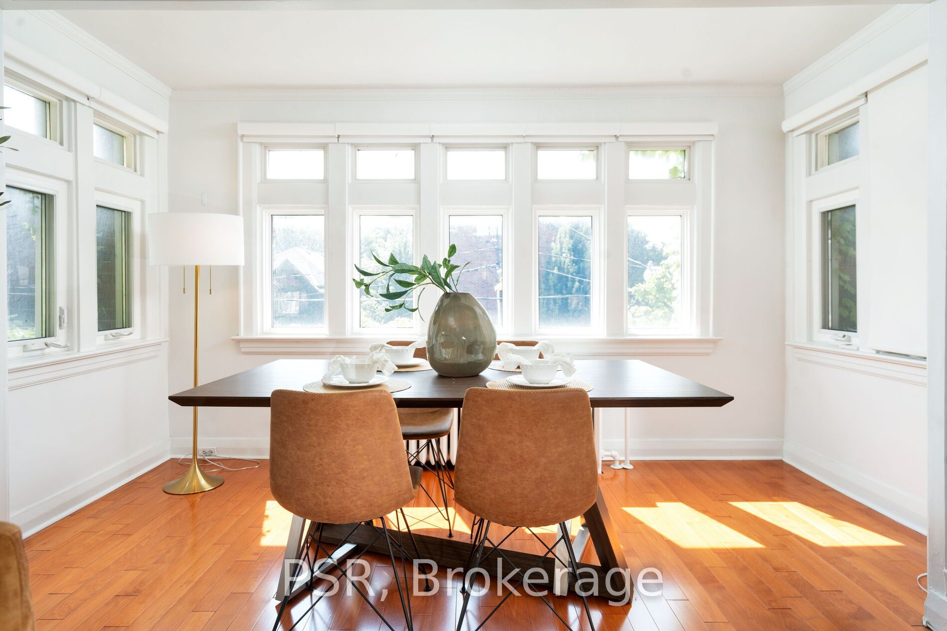 1599 Bathurst St, #16