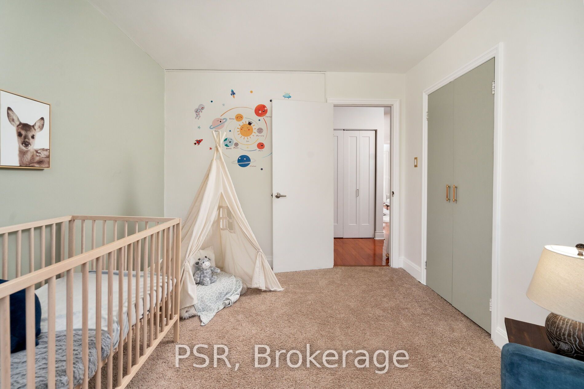 1599 Bathurst St, #16