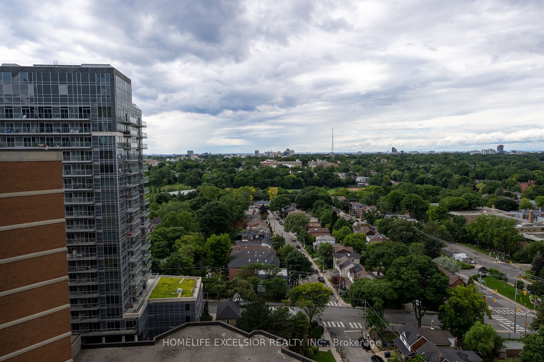 33 Helendale Avenue #1410