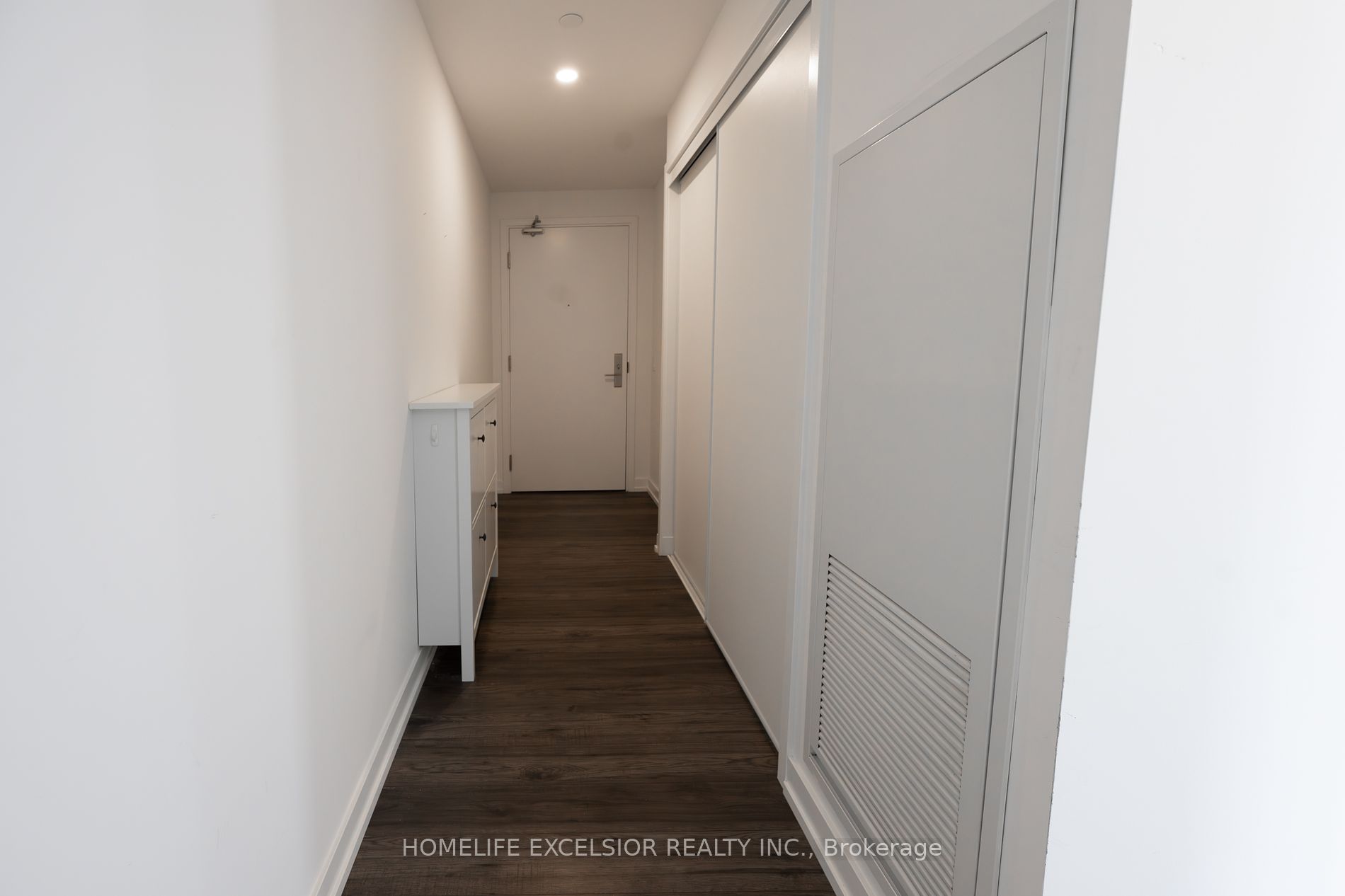 33 Helendale Avenue #1410